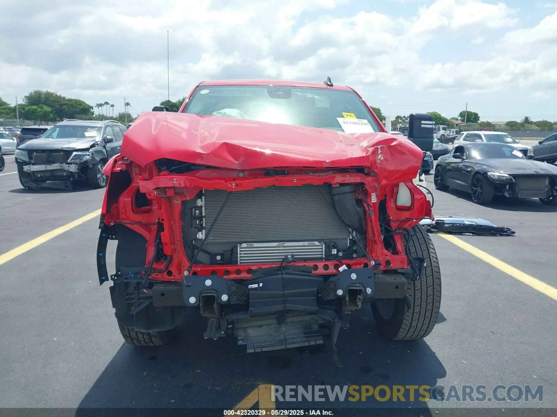 6 Photograph of a damaged car 1GTPHBEK8RZ362258 GMC SIERRA 1500 2024