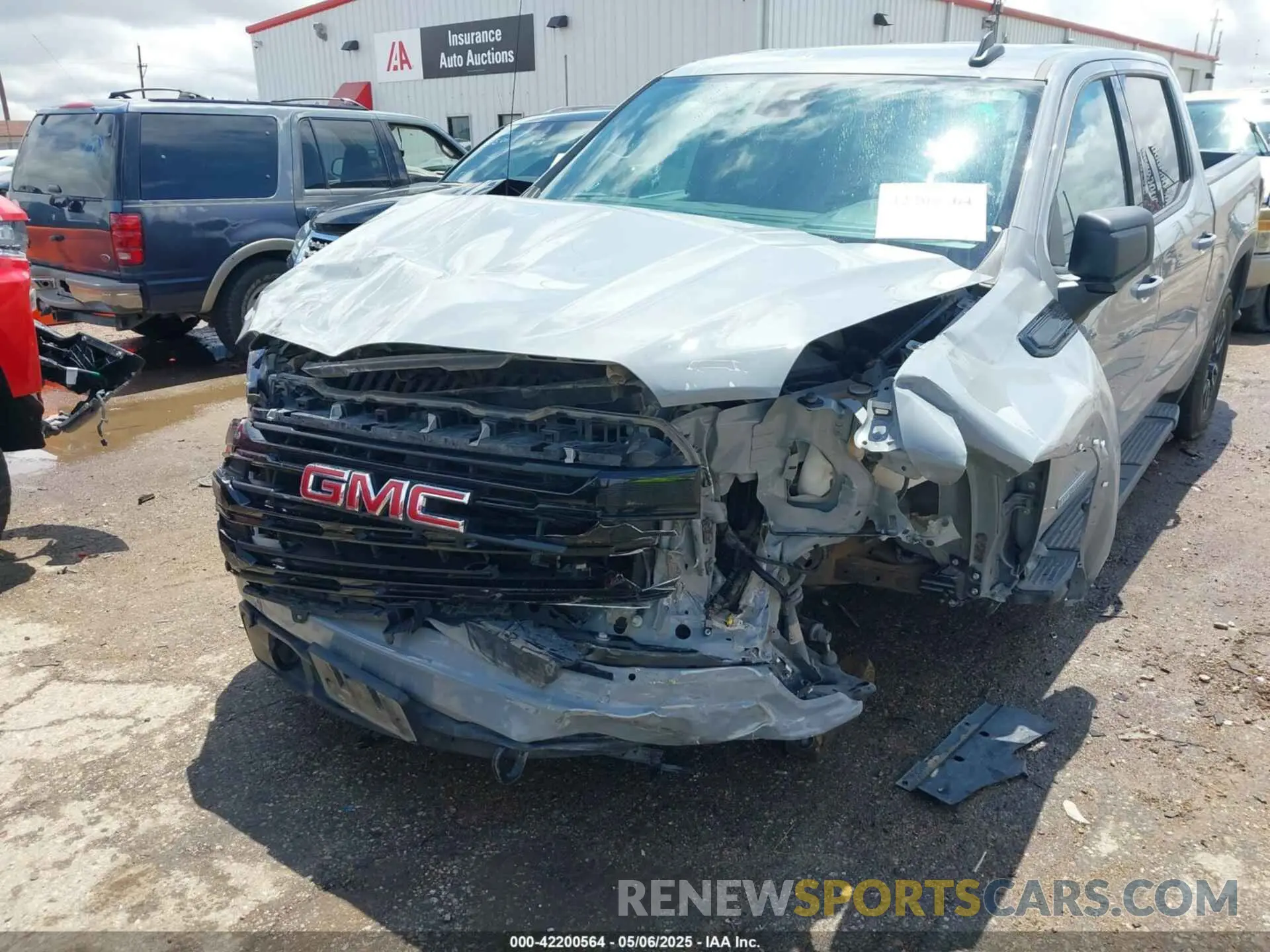 6 Photograph of a damaged car 1GTPHCEK6RZ194075 GMC SIERRA 1500 2024