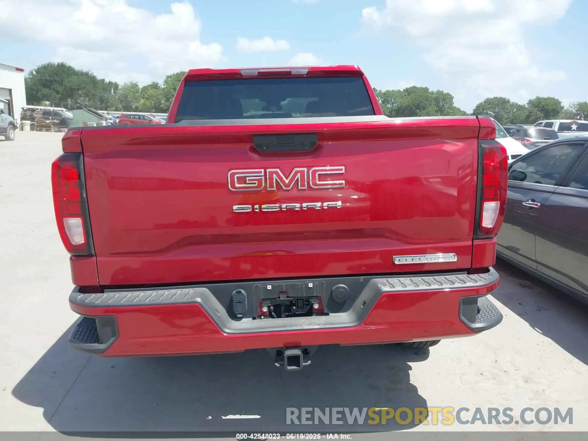 16 Photograph of a damaged car 1GTPHCEKXRZ338372 GMC SIERRA 1500 2024