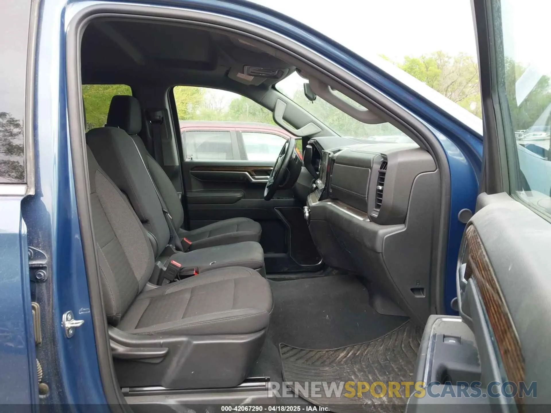 5 Photograph of a damaged car 1GTPUBEK6RZ361122 GMC SIERRA 1500 2024