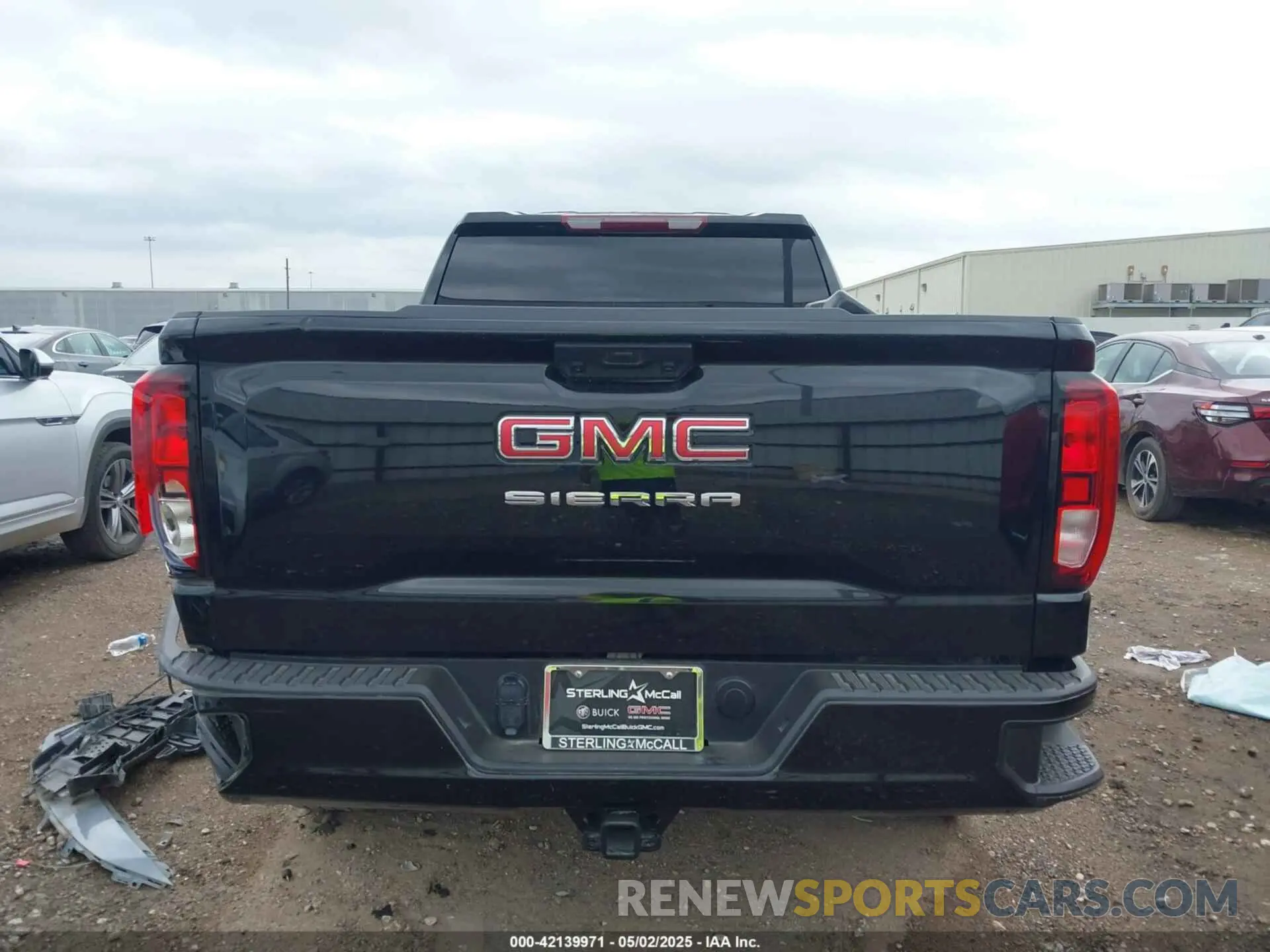 17 Photograph of a damaged car 1GTRHAED8RZ371949 GMC SIERRA 1500 2024