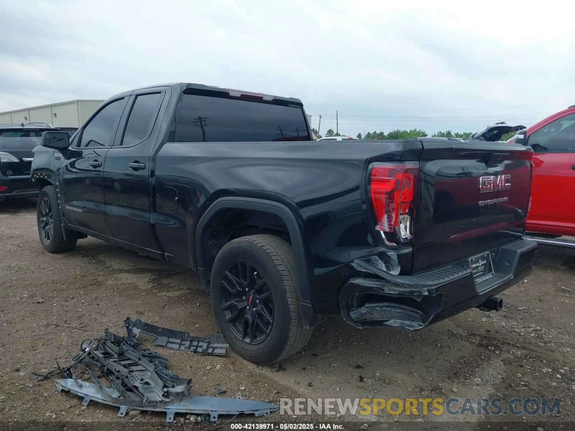 3 Photograph of a damaged car 1GTRHAED8RZ371949 GMC SIERRA 1500 2024