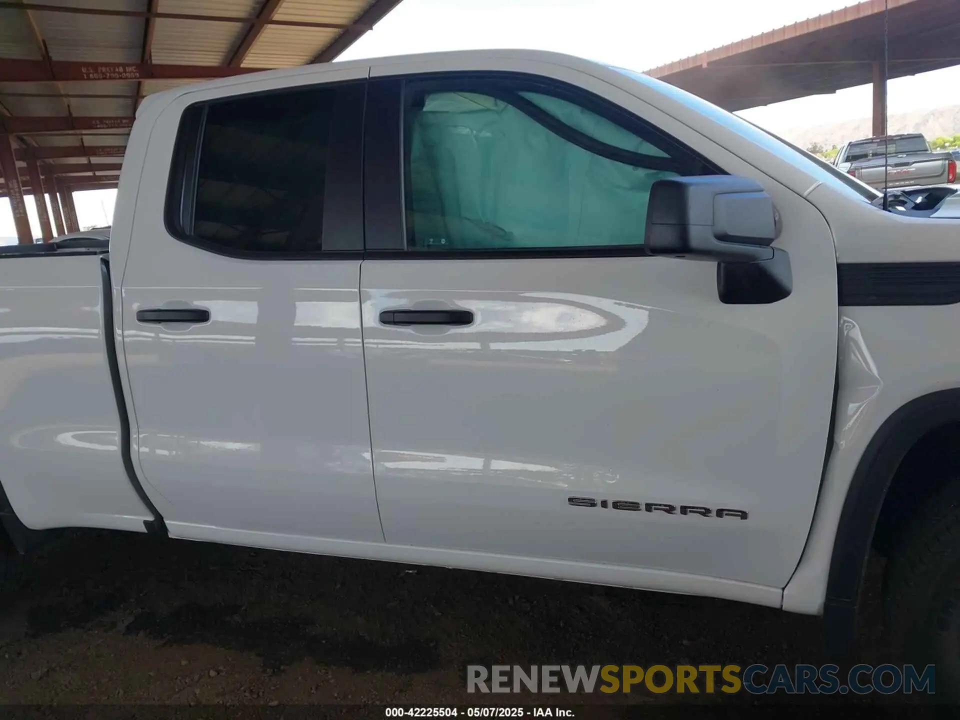 13 Photograph of a damaged car 1GTRHAEK8RZ277004 GMC SIERRA 1500 2024