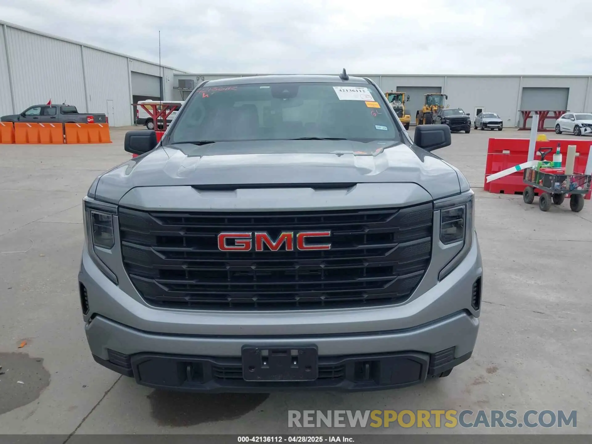 12 Photograph of a damaged car 1GTRUAEKXRZ341233 GMC SIERRA 1500 2024