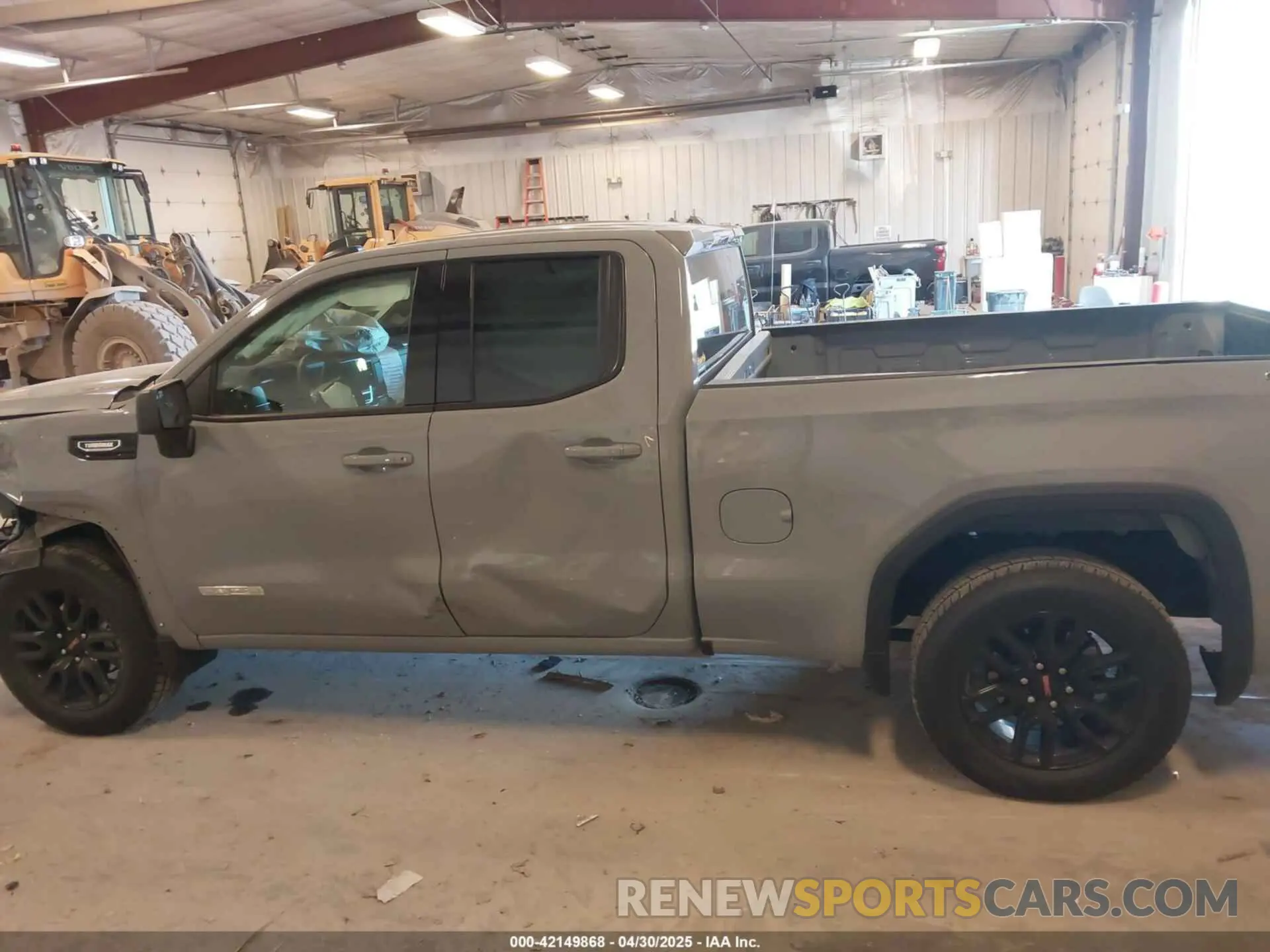 14 Photograph of a damaged car 1GTRUJEK1RZ402744 GMC SIERRA 1500 2024