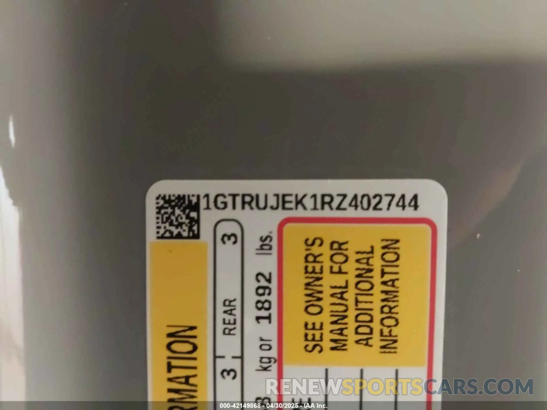 9 Photograph of a damaged car 1GTRUJEK1RZ402744 GMC SIERRA 1500 2024