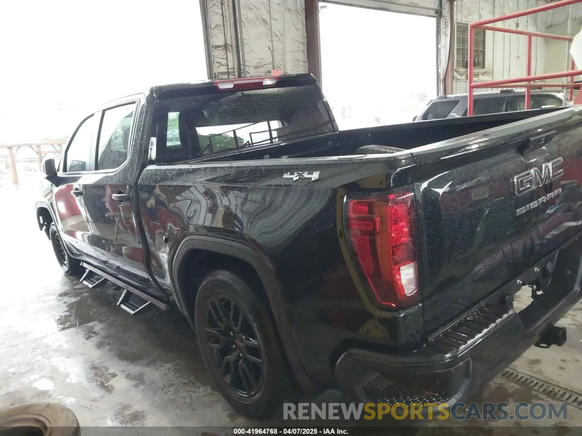 14 Photograph of a damaged car 1GTUUAED4RZ399835 GMC SIERRA 1500 2024