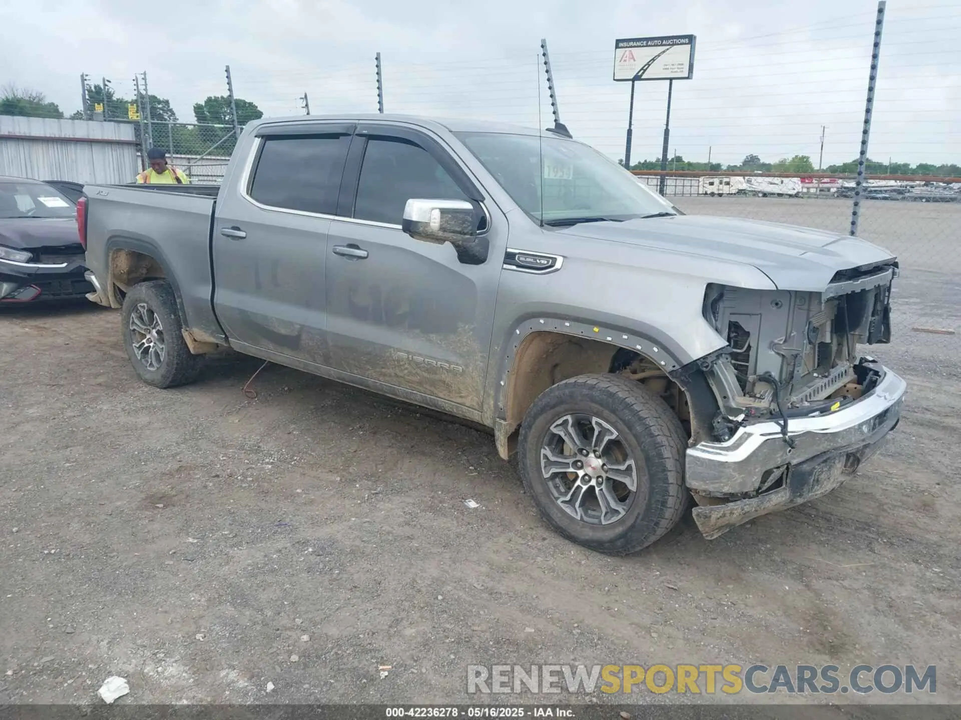 1 Photograph of a damaged car 1GTUUBED1RZ120282 GMC SIERRA 1500 2024