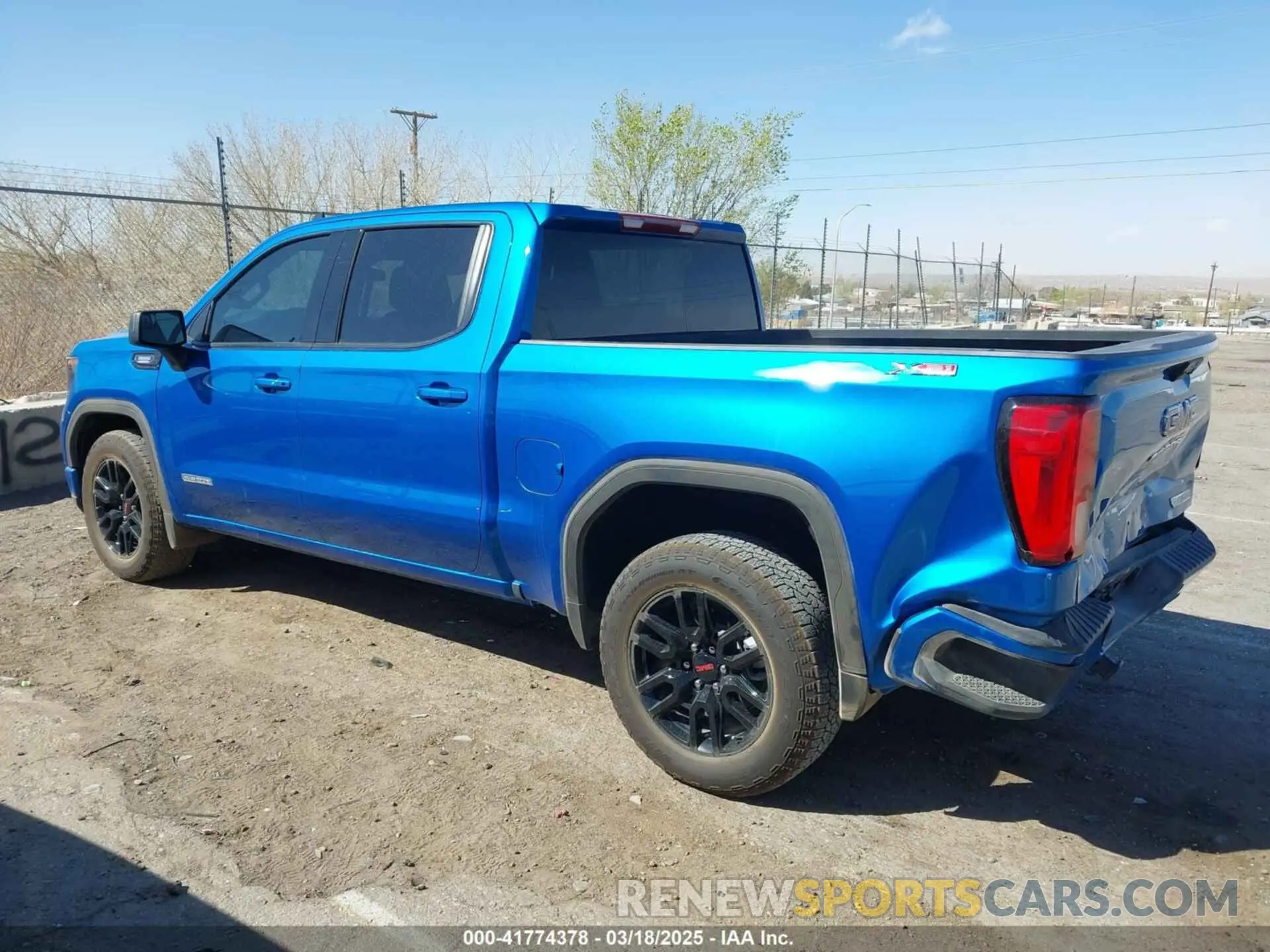 14 Photograph of a damaged car 1GTUUCE80RZ203811 GMC SIERRA 1500 2024