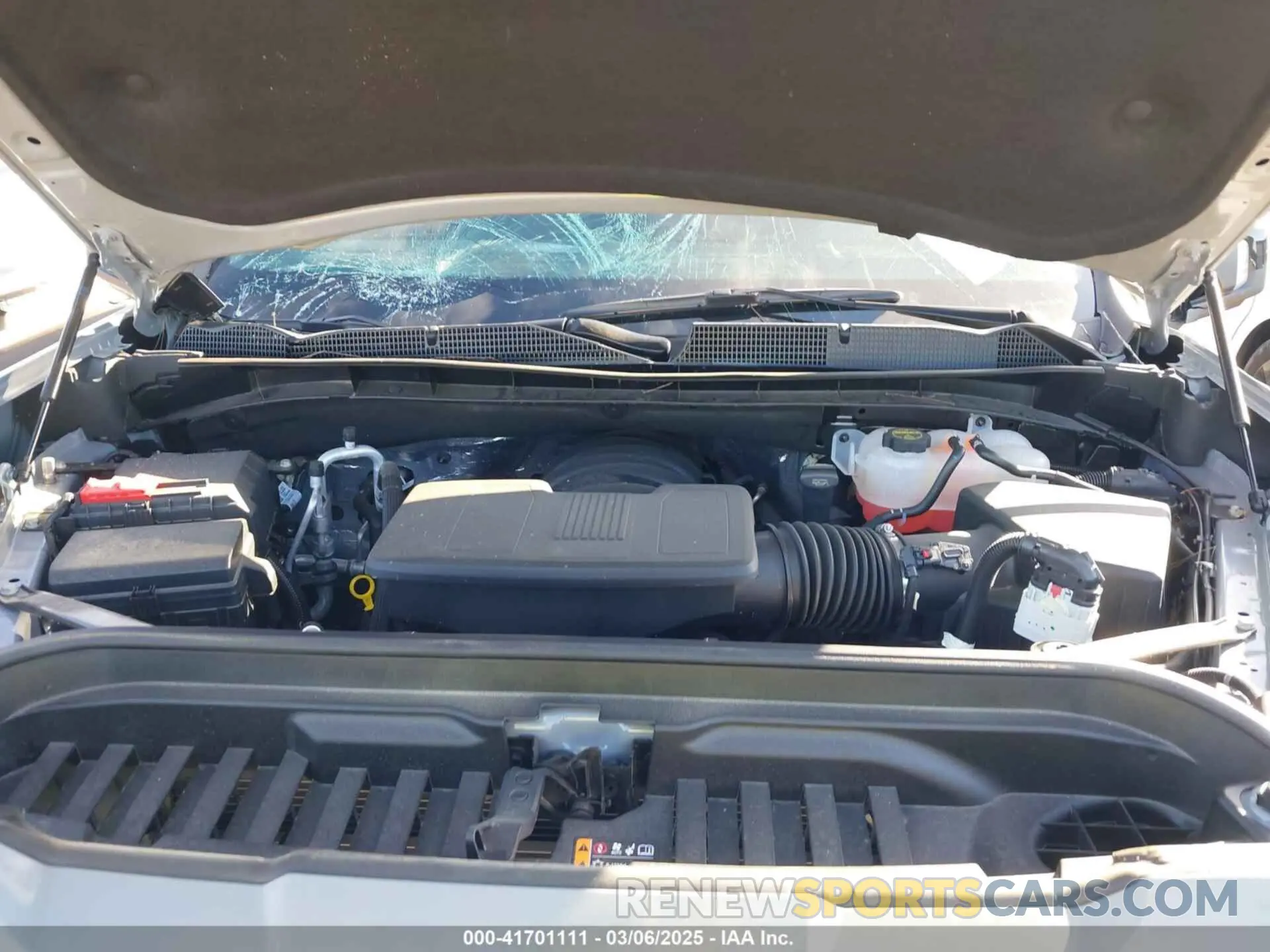 10 Photograph of a damaged car 1GTUUCED1RZ339815 GMC SIERRA 1500 2024