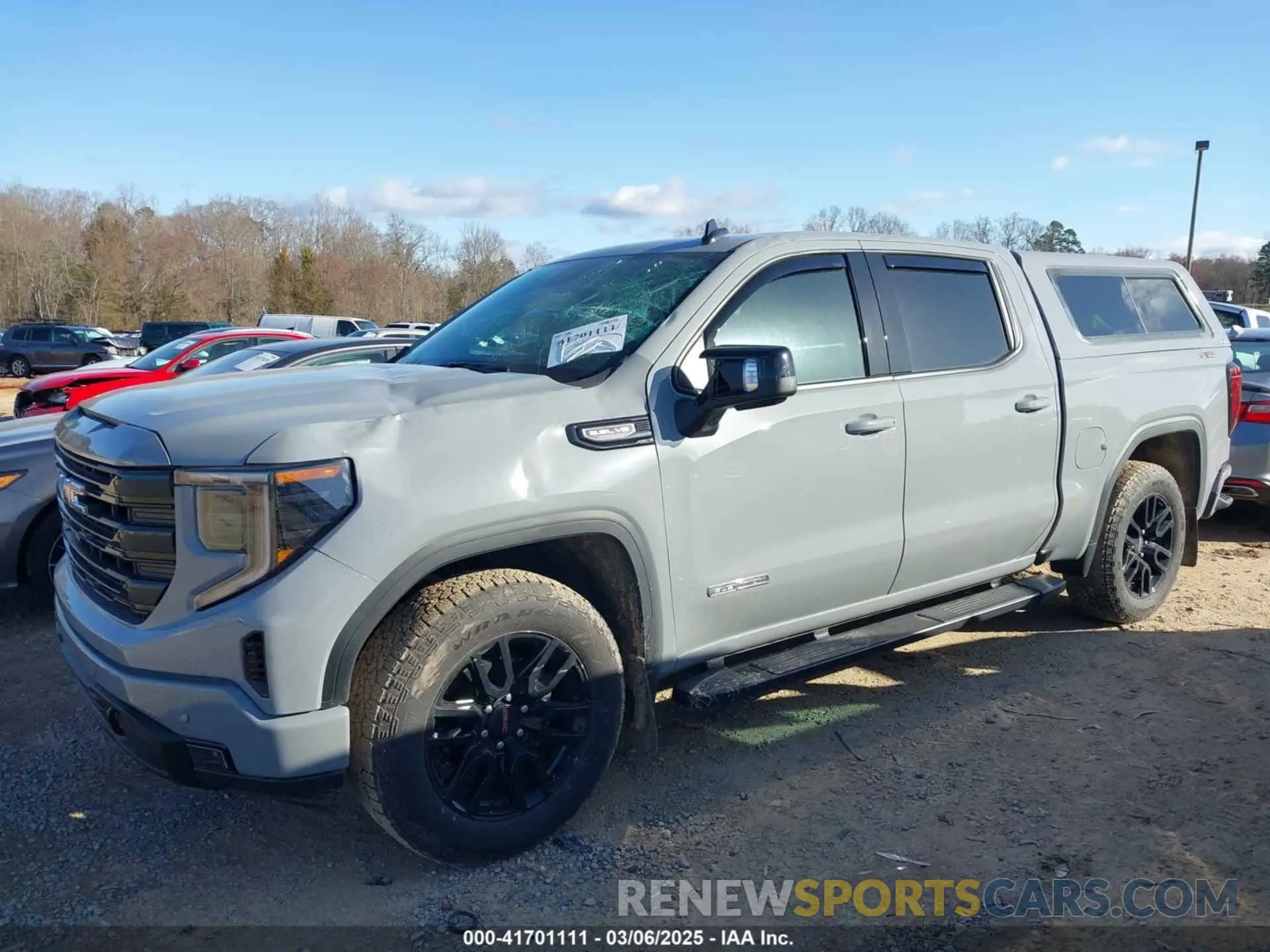 15 Photograph of a damaged car 1GTUUCED1RZ339815 GMC SIERRA 1500 2024