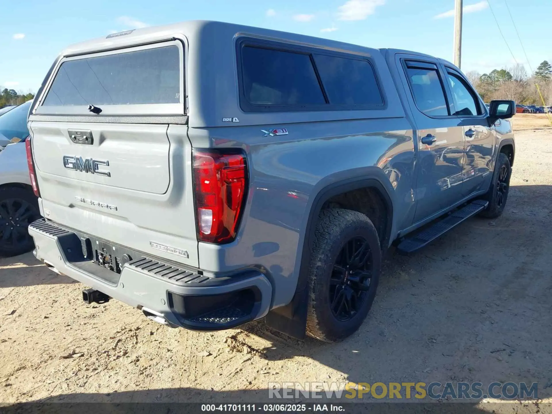 4 Photograph of a damaged car 1GTUUCED1RZ339815 GMC SIERRA 1500 2024