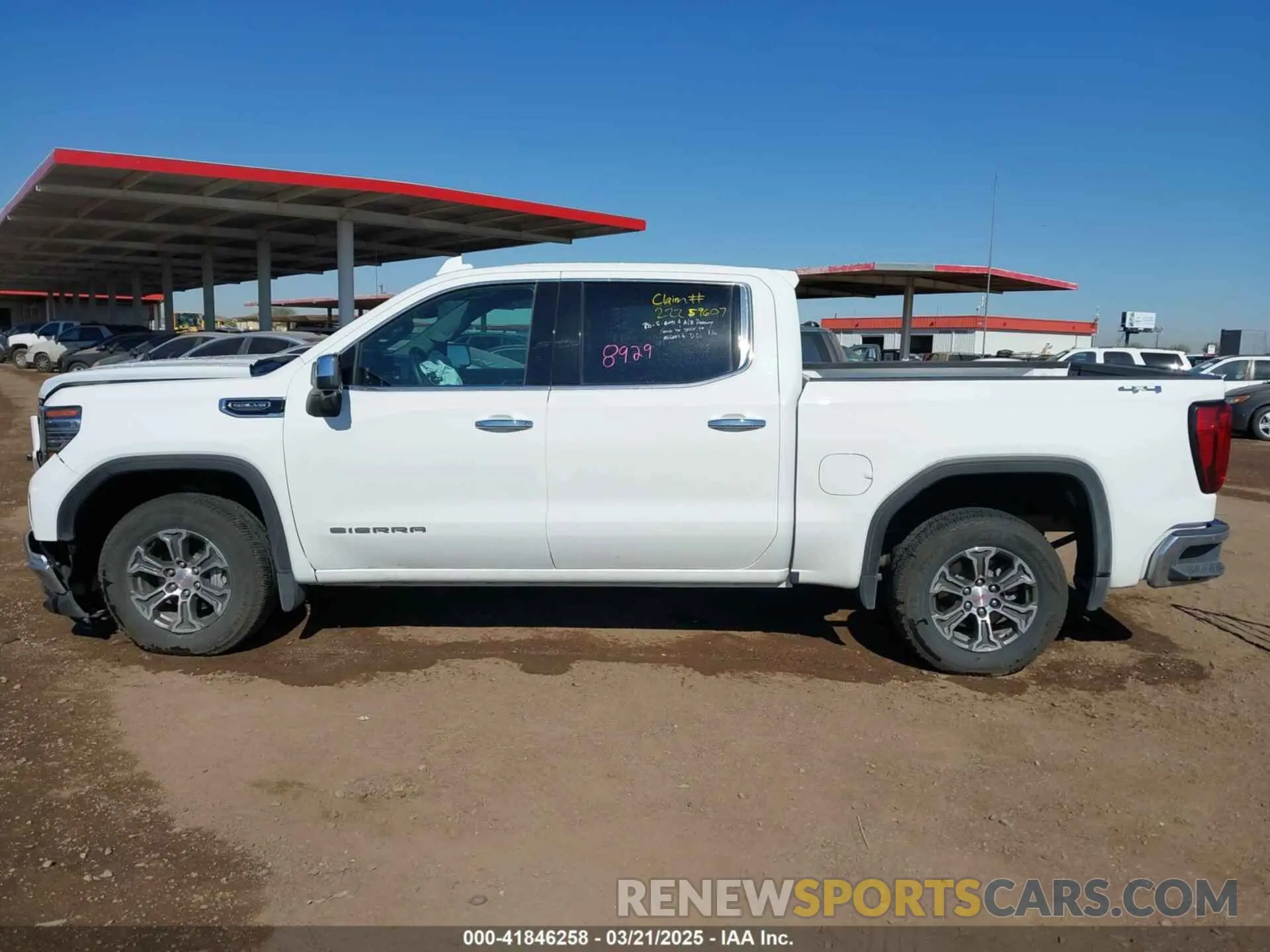14 Photograph of a damaged car 1GTUUDED8RZ368329 GMC SIERRA 1500 2024