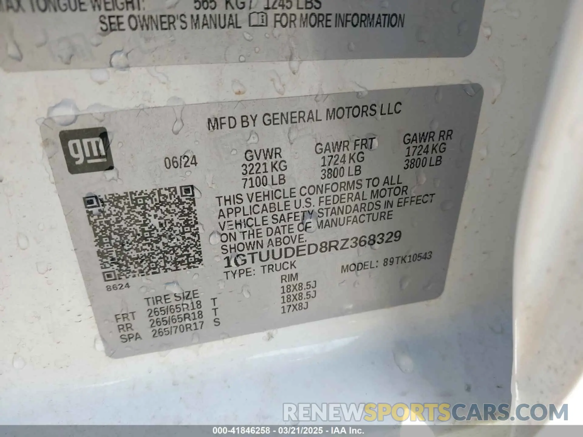 9 Photograph of a damaged car 1GTUUDED8RZ368329 GMC SIERRA 1500 2024