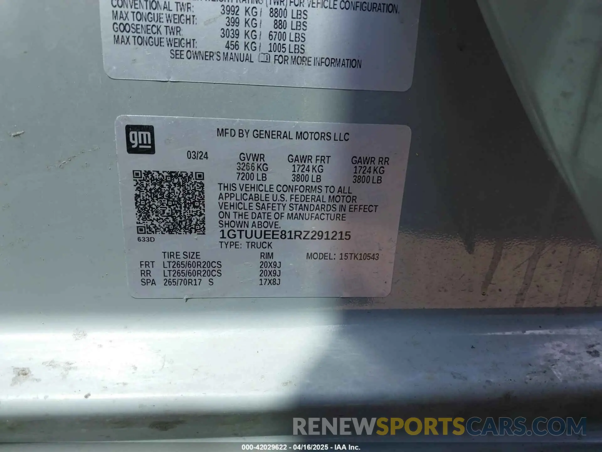 9 Photograph of a damaged car 1GTUUEE81RZ291215 GMC SIERRA 1500 2024