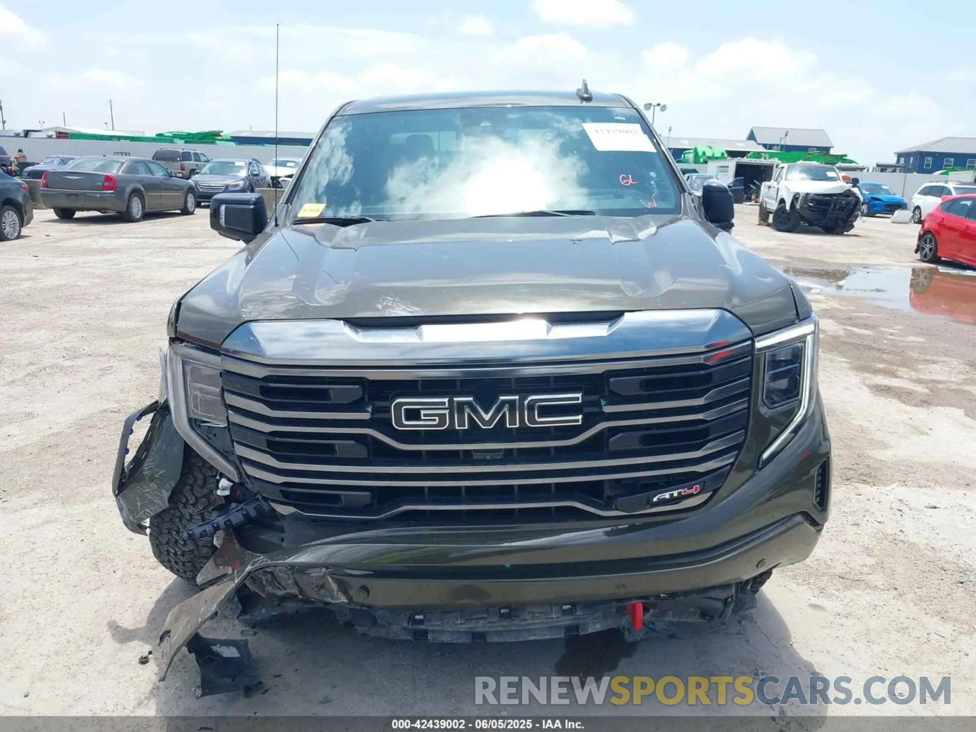 12 Photograph of a damaged car 1GTUUEEL0RZ166713 GMC SIERRA 1500 2024