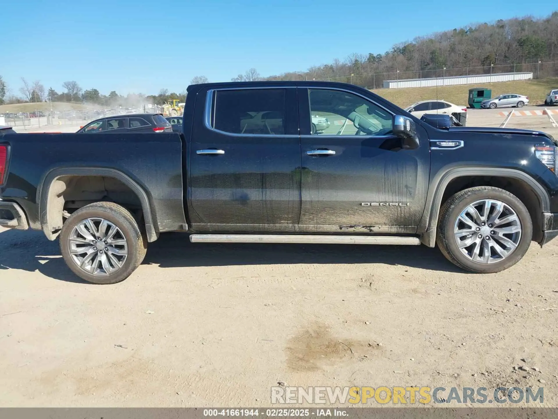 13 Photograph of a damaged car 1GTUUGE83RZ284133 GMC SIERRA 1500 2024