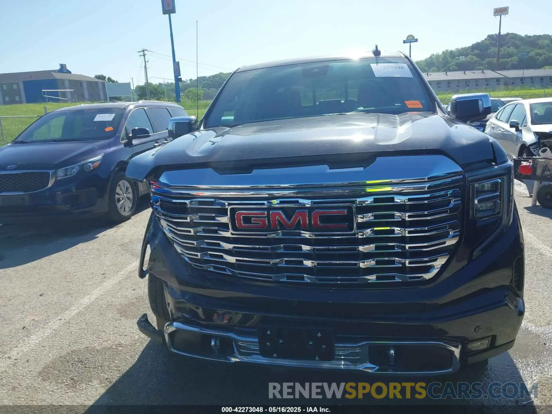 13 Photograph of a damaged car 1GTUUGEL3RZ370028 GMC SIERRA 1500 2024
