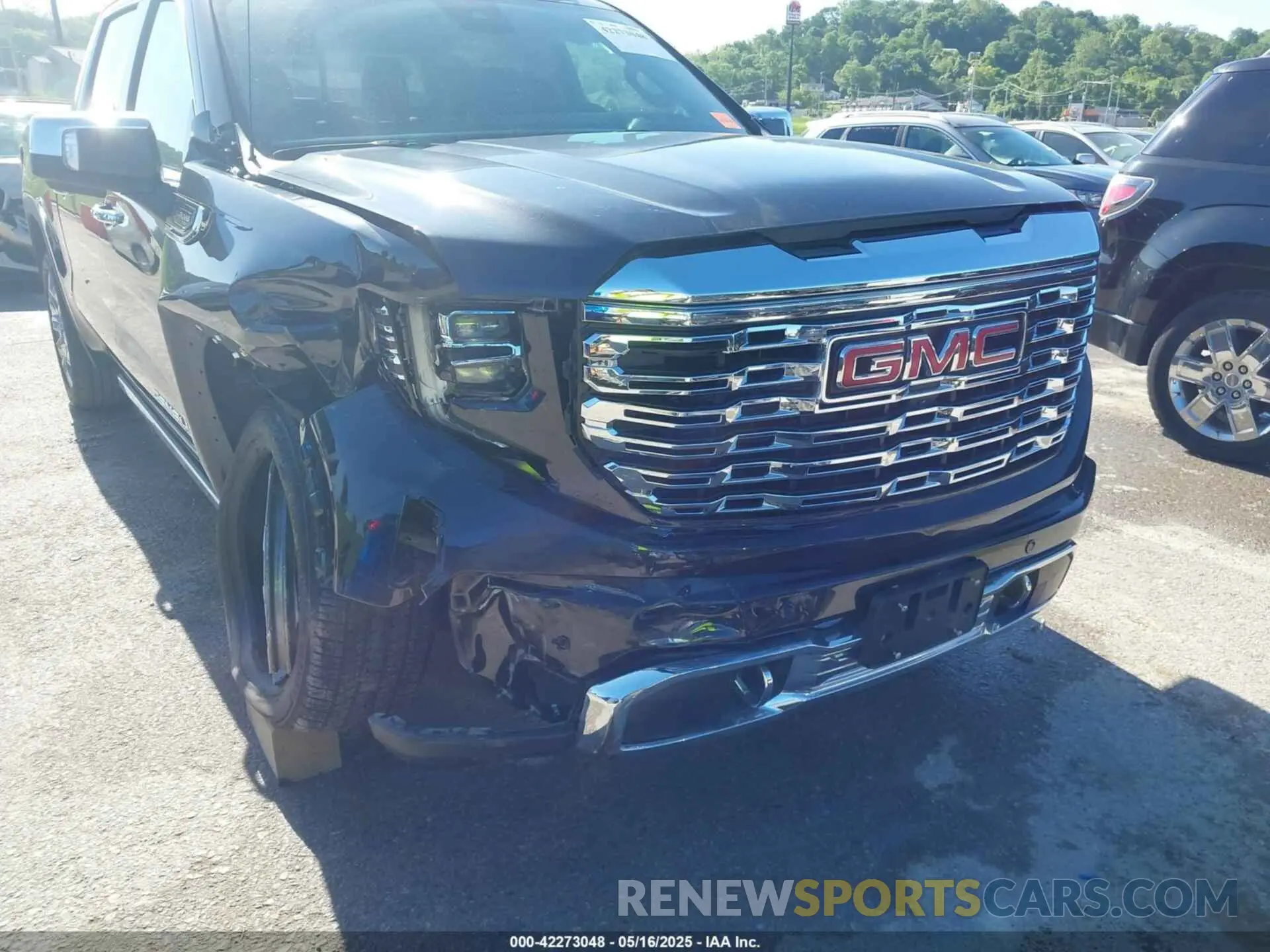 6 Photograph of a damaged car 1GTUUGEL3RZ370028 GMC SIERRA 1500 2024