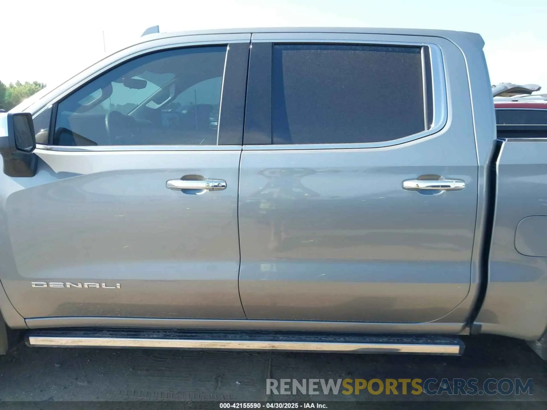 14 Photograph of a damaged car 1GTUUGEL5RZ176407 GMC SIERRA 1500 2024