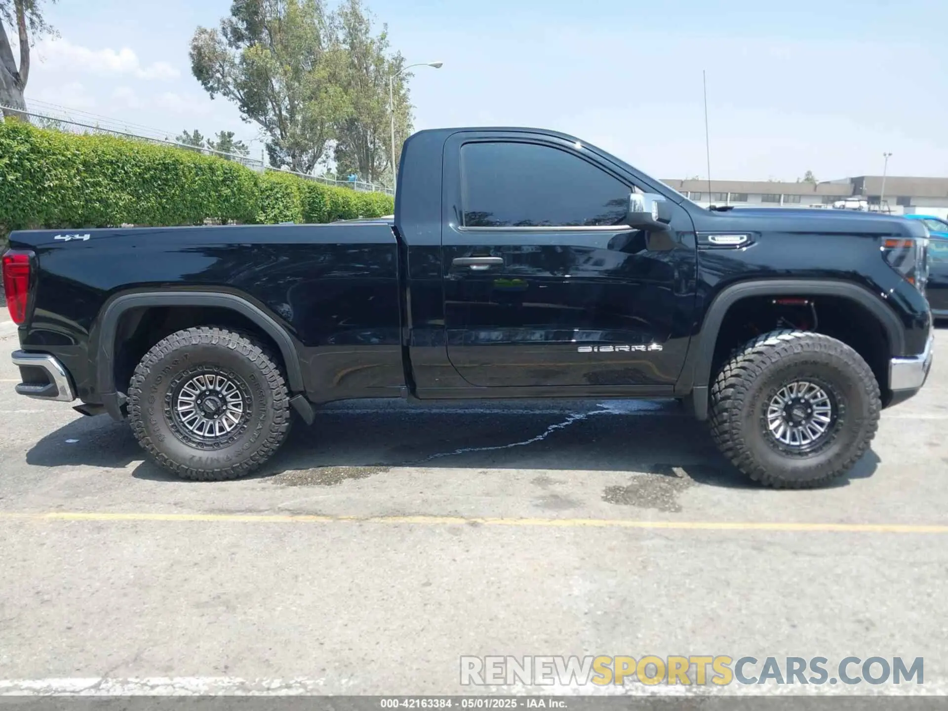 13 Photograph of a damaged car 3GTNUAEK6RG396986 GMC SIERRA 1500 2024