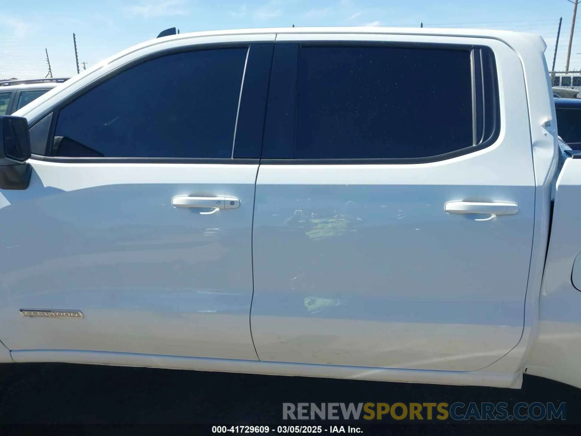 13 Photograph of a damaged car 3GTPHCED4RG372891 GMC SIERRA 1500 2024