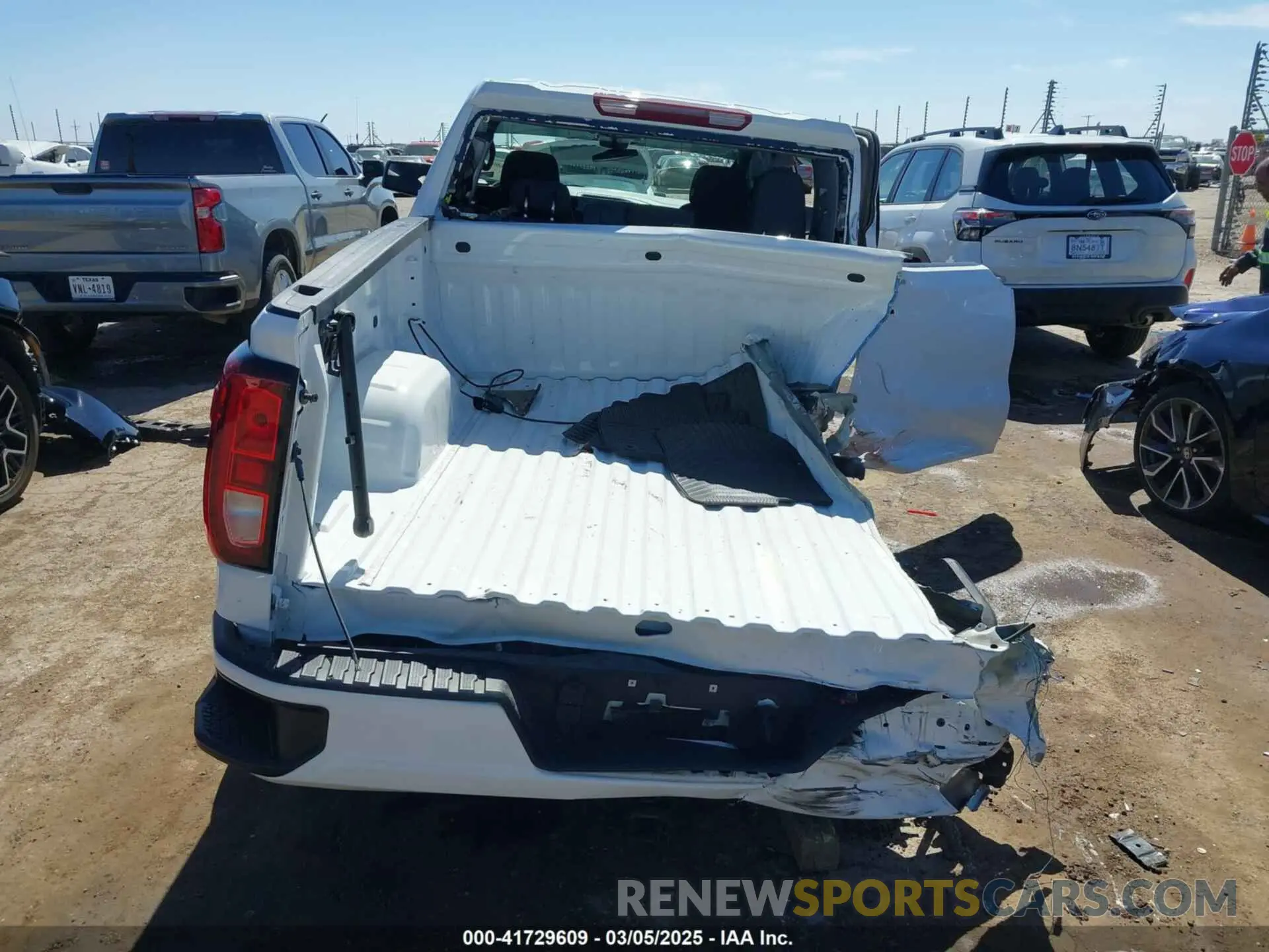 15 Photograph of a damaged car 3GTPHCED4RG372891 GMC SIERRA 1500 2024