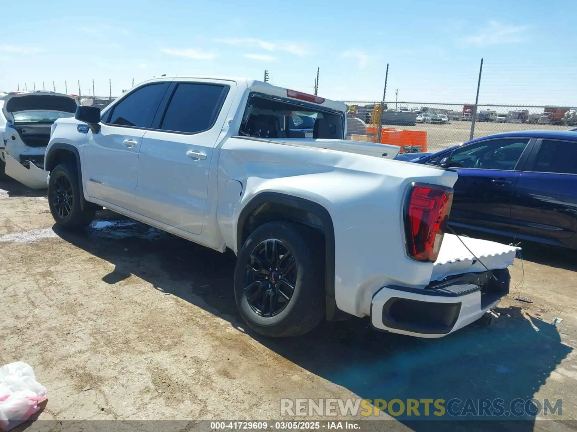3 Photograph of a damaged car 3GTPHCED4RG372891 GMC SIERRA 1500 2024