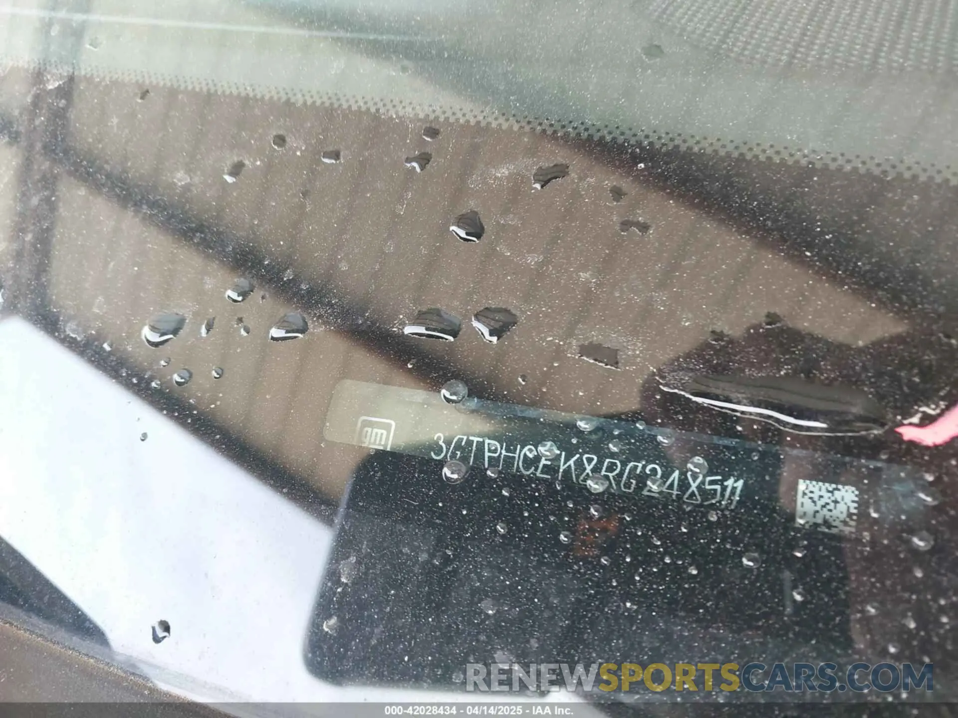 9 Photograph of a damaged car 3GTPHCEK8RG248511 GMC SIERRA 1500 2024
