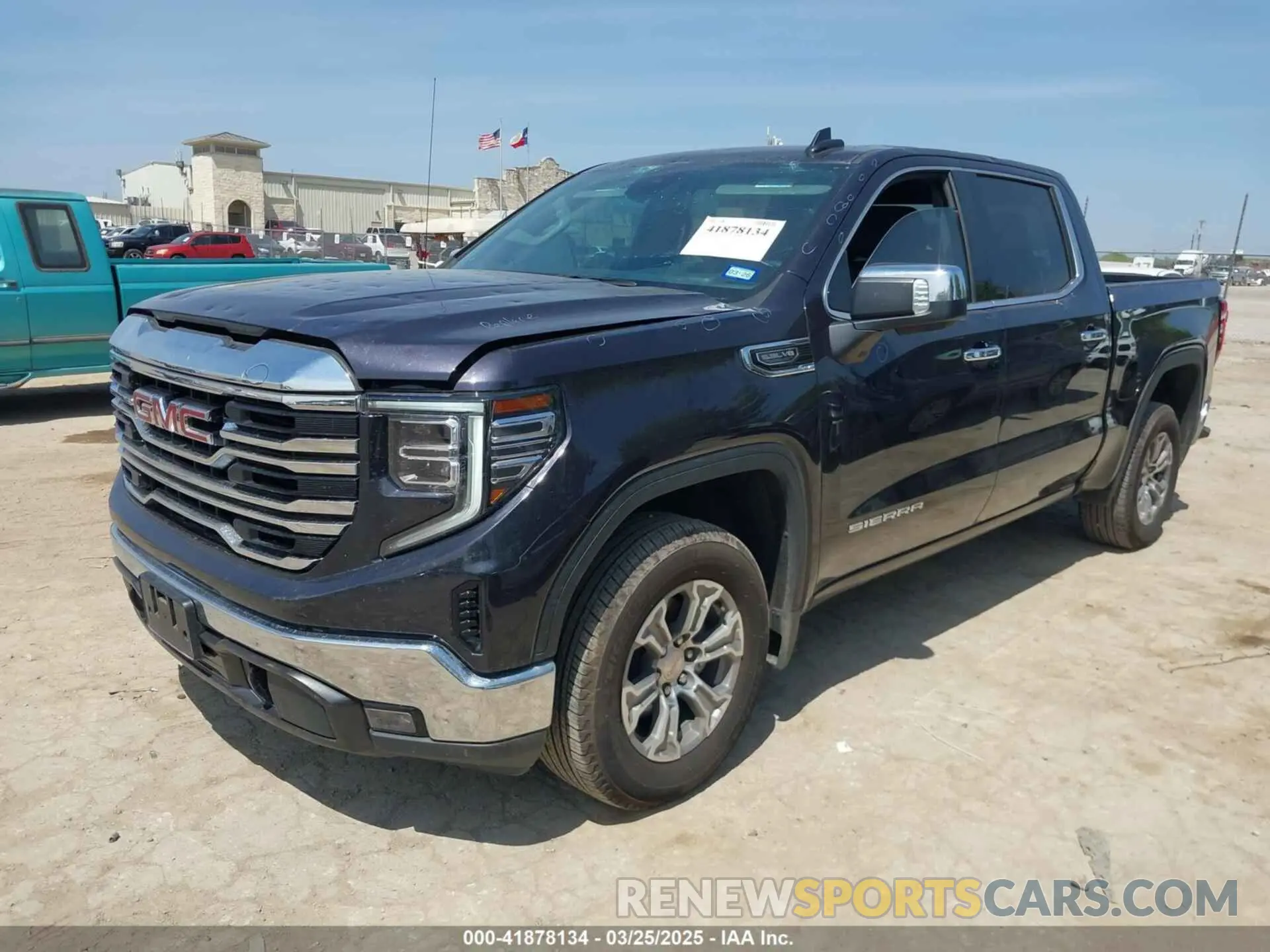 2 Photograph of a damaged car 3GTPHDED0RG310085 GMC SIERRA 1500 2024
