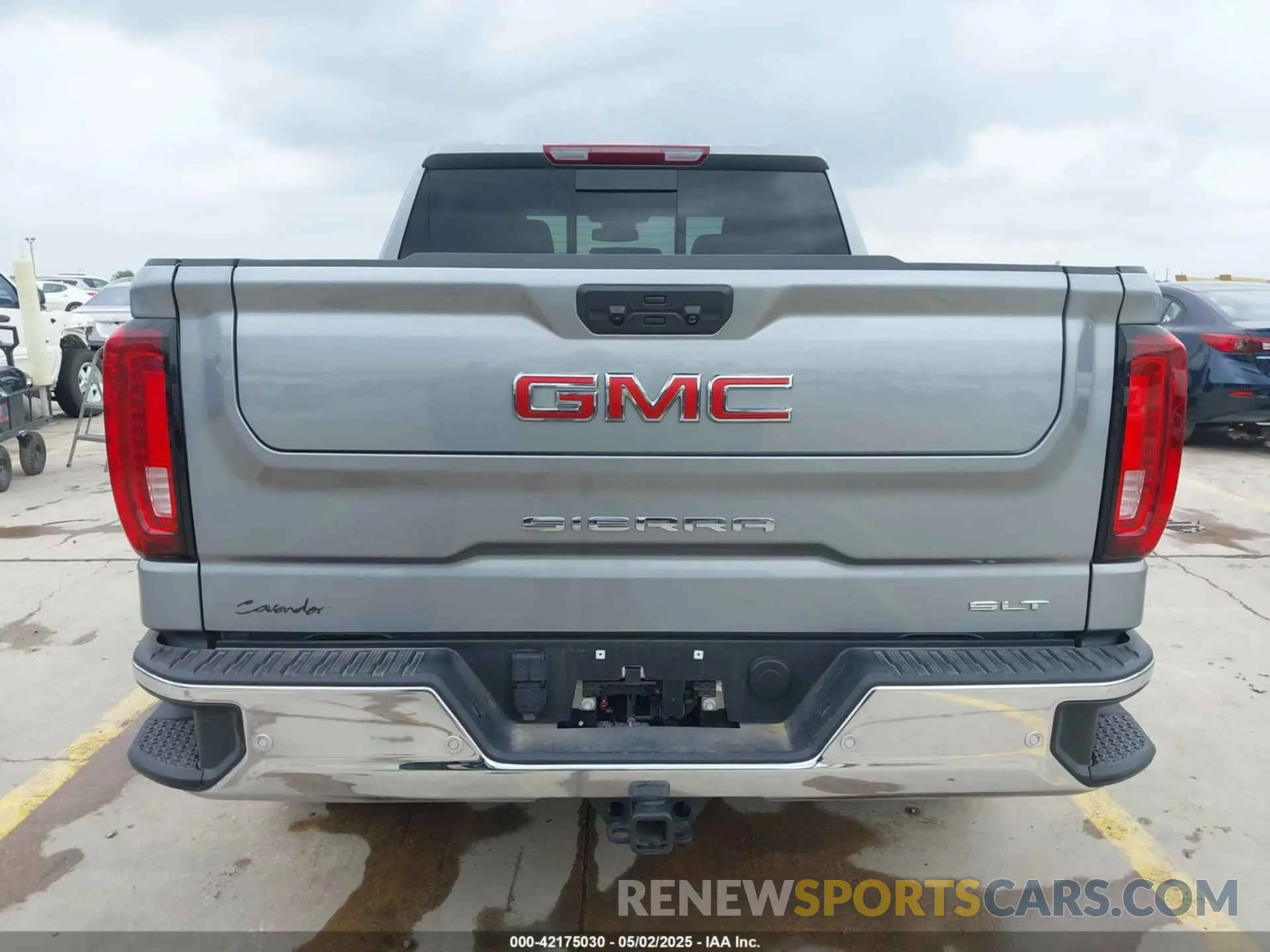 16 Photograph of a damaged car 3GTPHDED1RG365158 GMC SIERRA 1500 2024