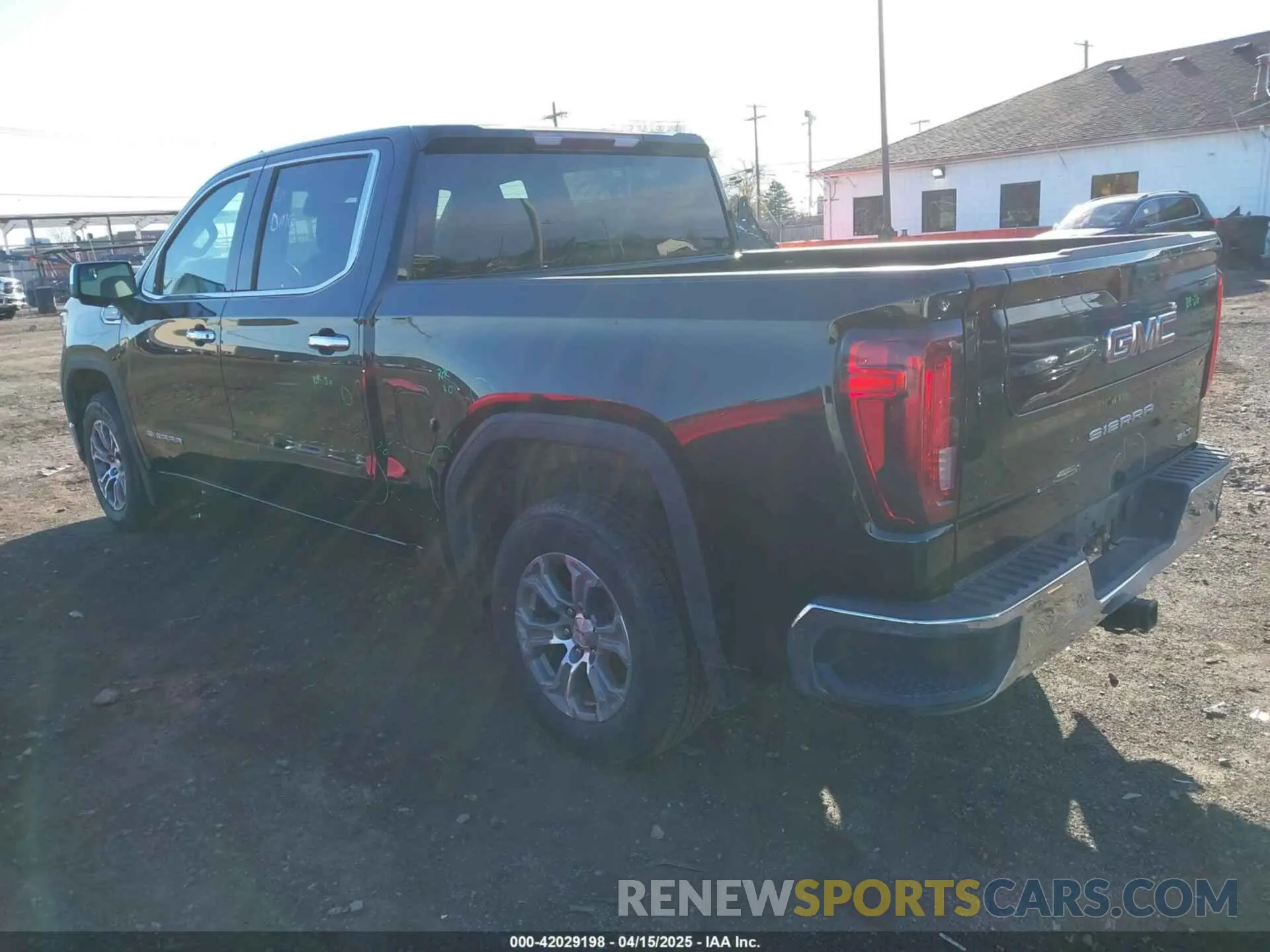 3 Photograph of a damaged car 3GTPHDED5RG403989 GMC SIERRA 1500 2024