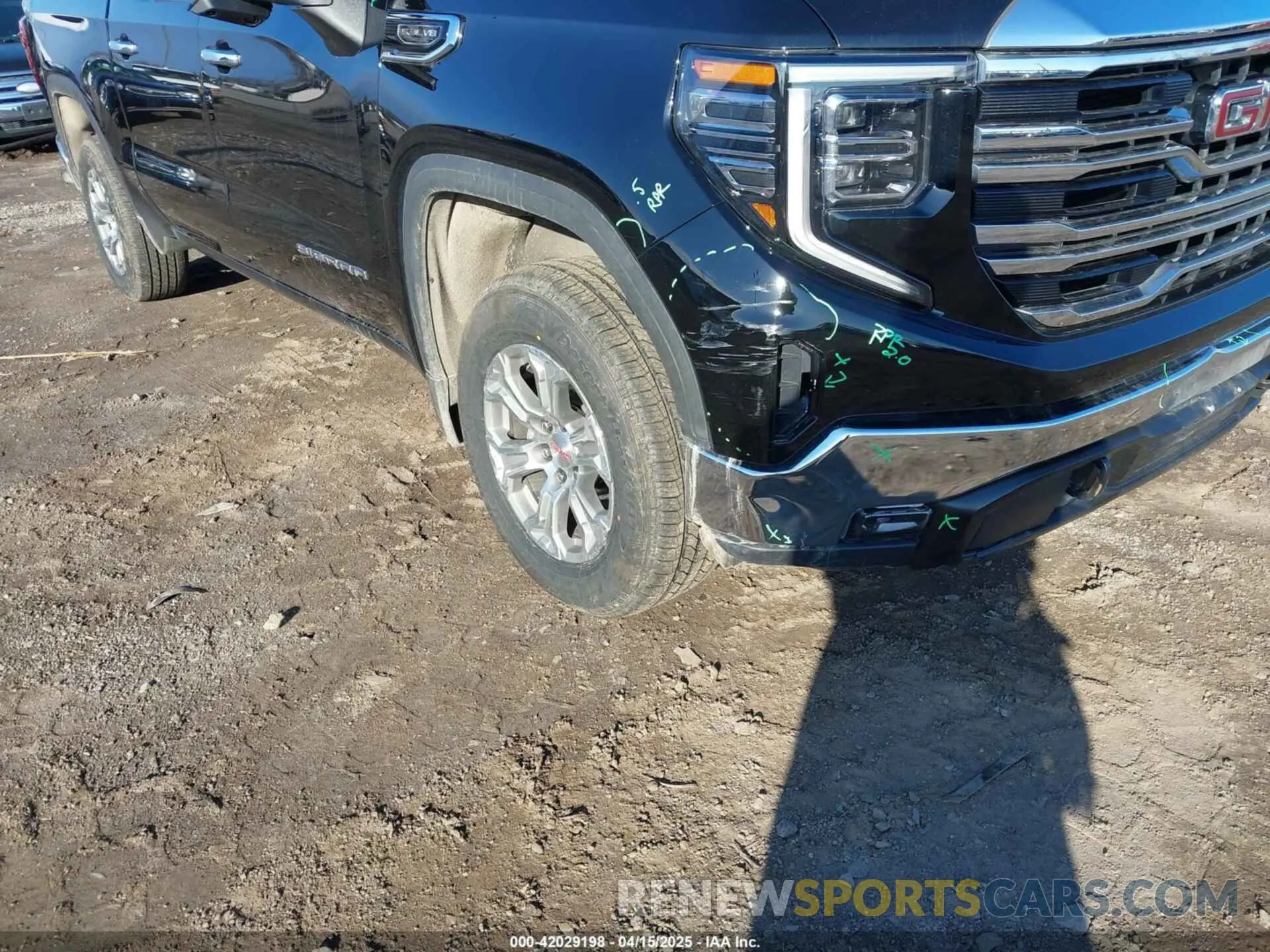 5 Photograph of a damaged car 3GTPHDED5RG403989 GMC SIERRA 1500 2024