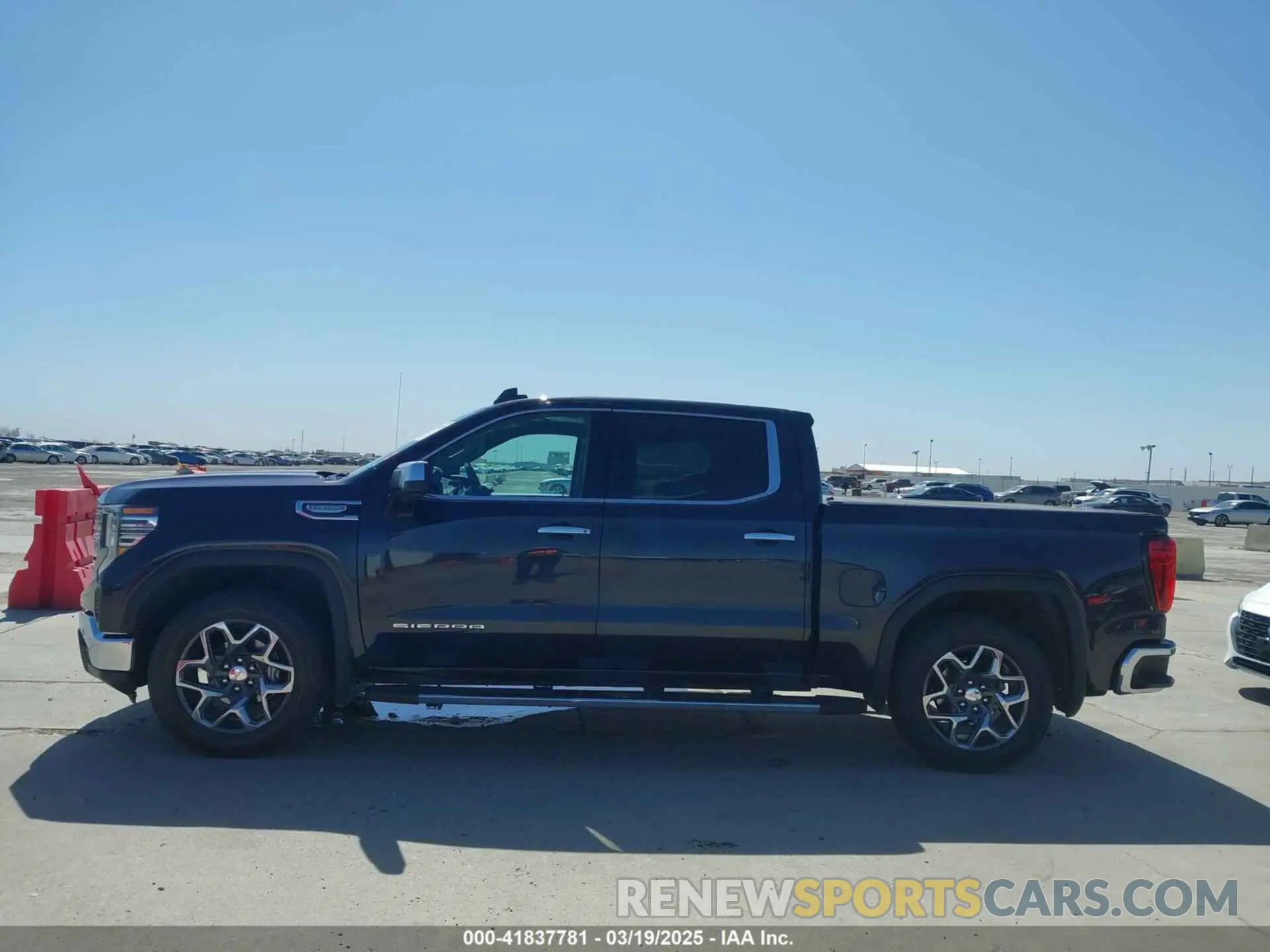 15 Photograph of a damaged car 3GTPHDED6RG324296 GMC SIERRA 1500 2024