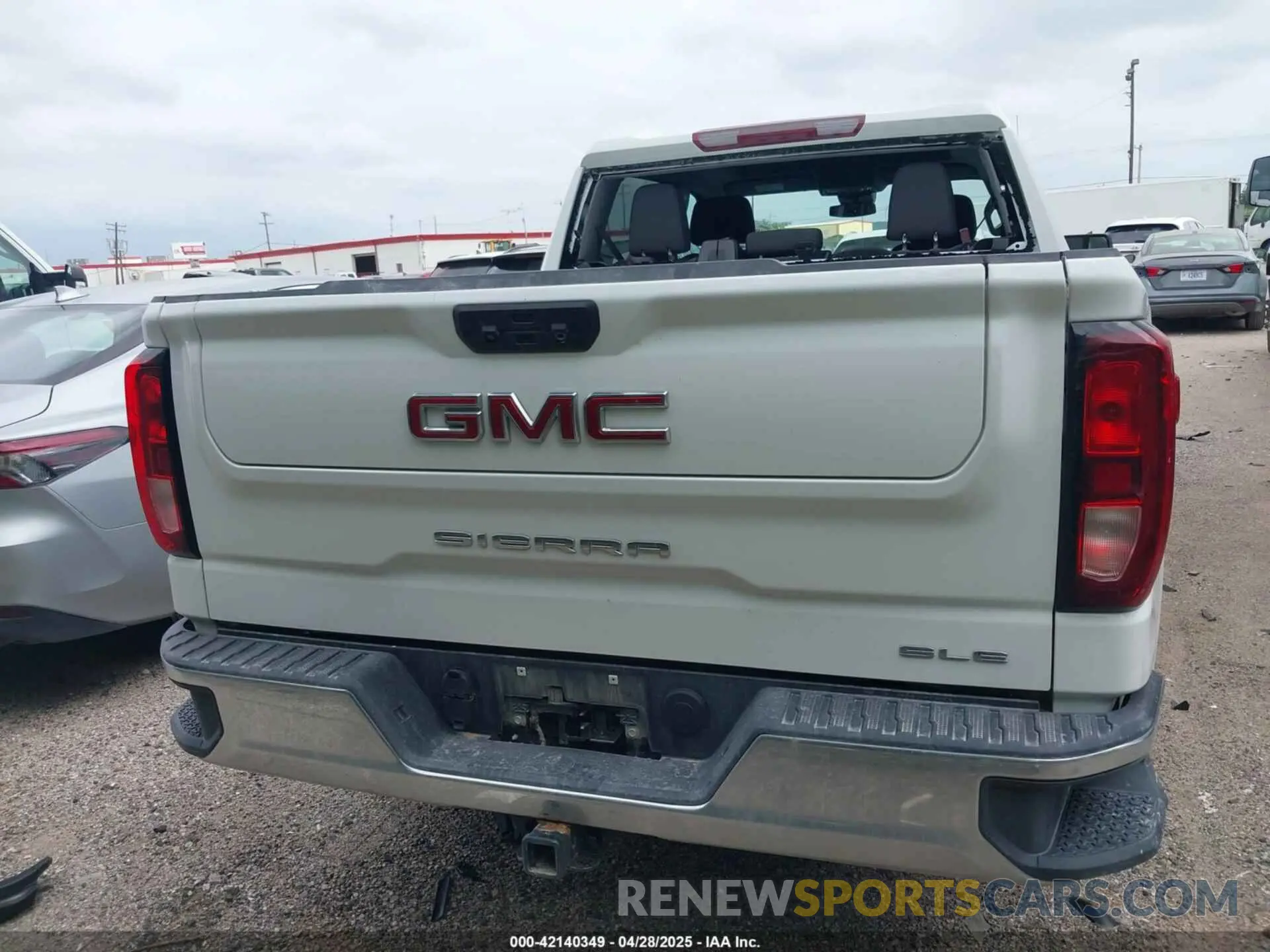 16 Photograph of a damaged car 3GTPUBEK0RG111679 GMC SIERRA 1500 2024
