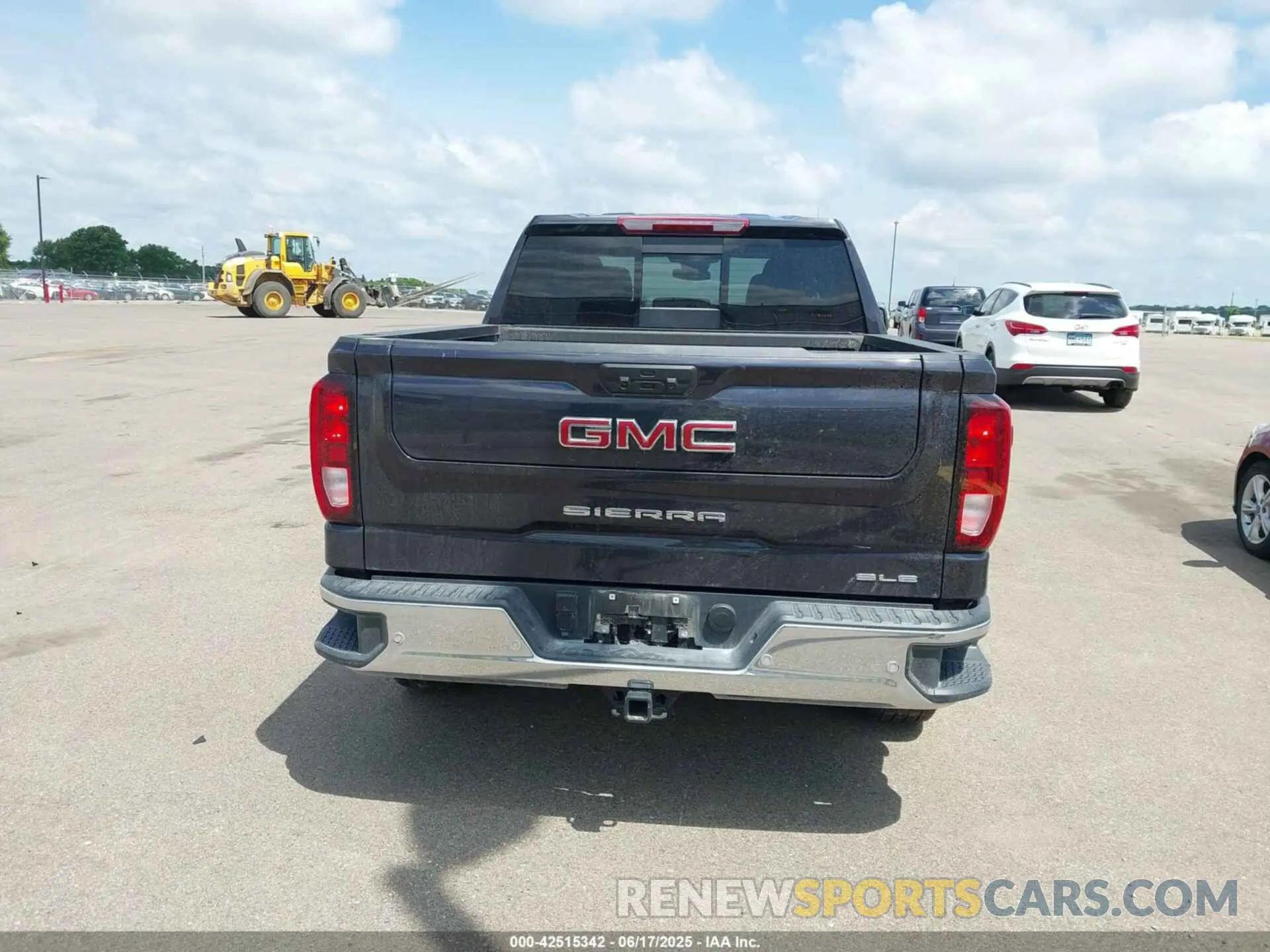 16 Photograph of a damaged car 3GTPUBEK9RG350907 GMC SIERRA 1500 2024