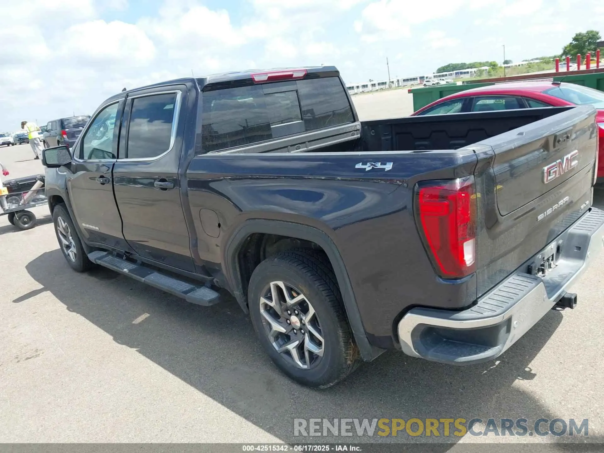 3 Photograph of a damaged car 3GTPUBEK9RG350907 GMC SIERRA 1500 2024