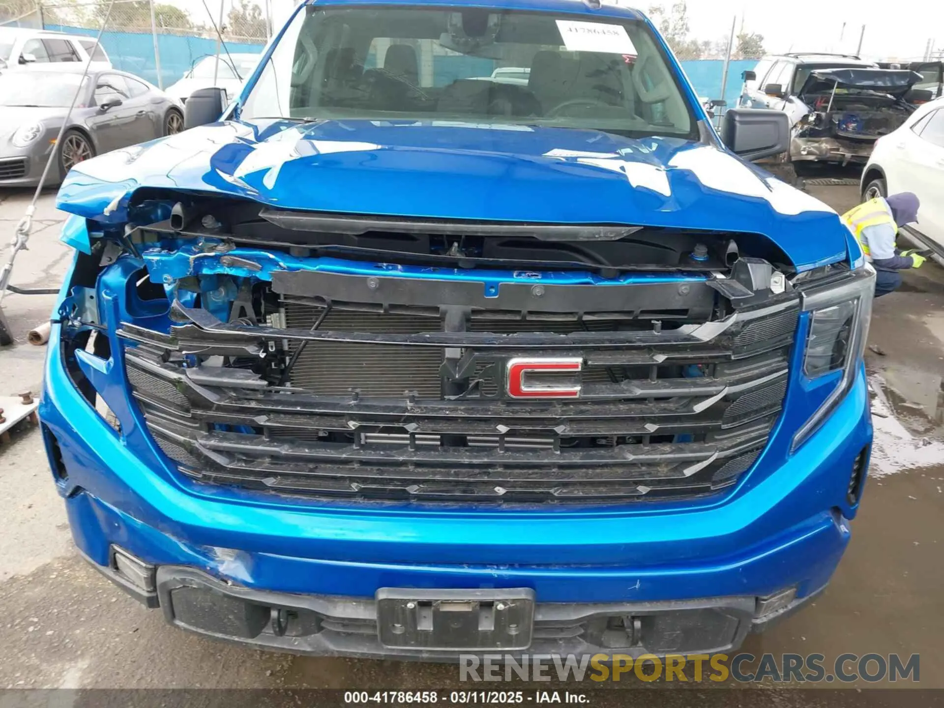 18 Photograph of a damaged car 3GTPUCEK2RG197549 GMC SIERRA 1500 2024