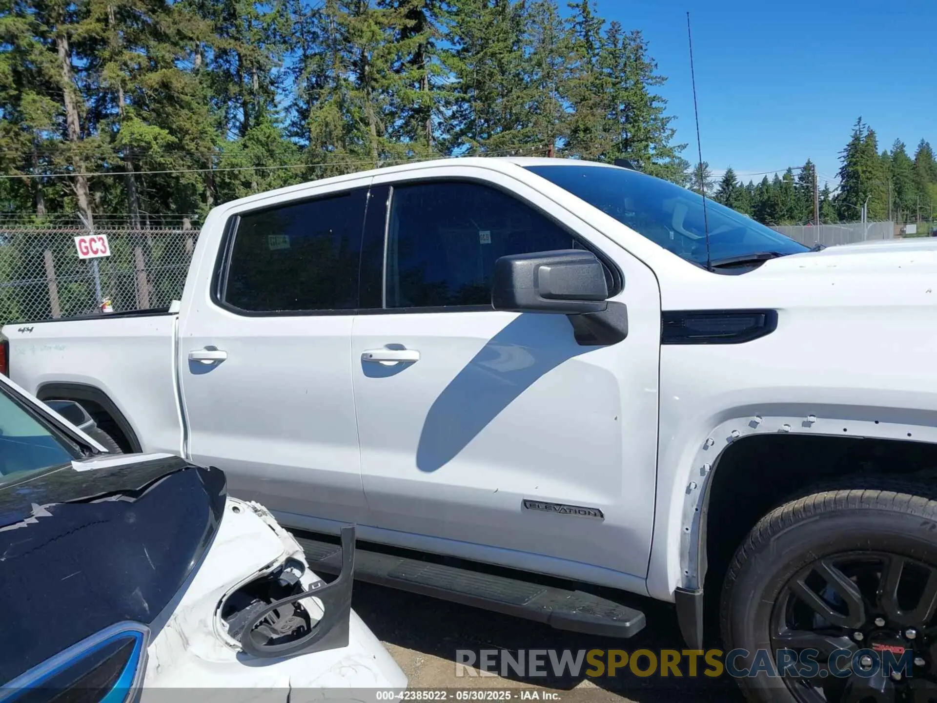 13 Photograph of a damaged car 3GTPUCEK5RG382369 GMC SIERRA 1500 2024