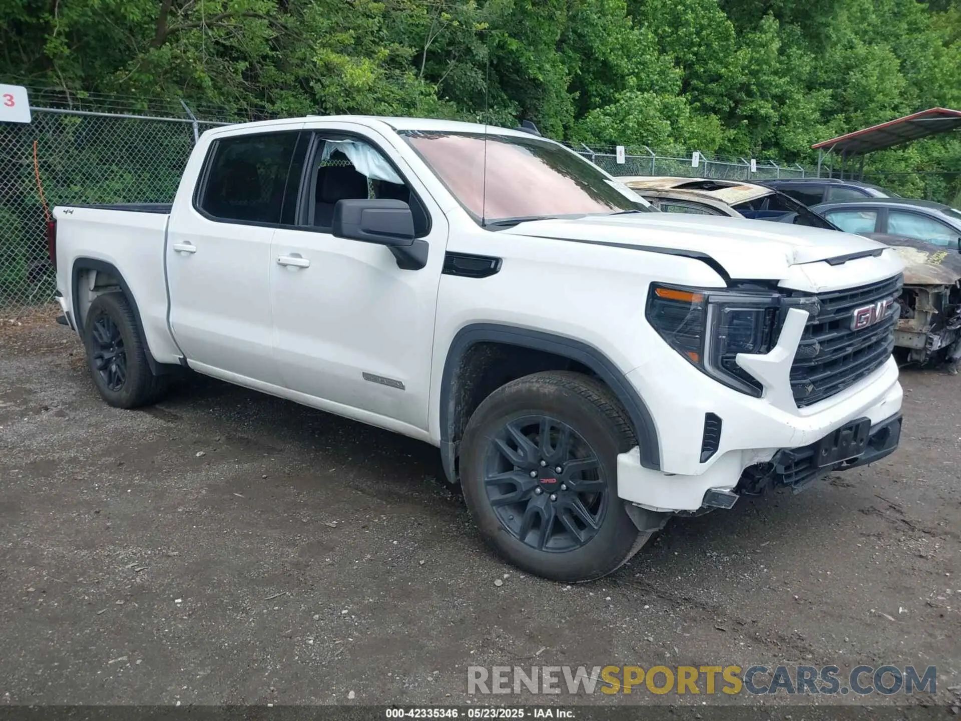 1 Photograph of a damaged car 3GTPUCEK7RG336932 GMC SIERRA 1500 2024
