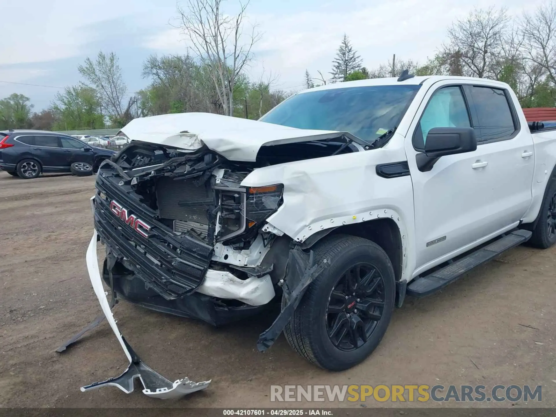 6 Photograph of a damaged car 3GTPUJEK4RG318490 GMC SIERRA 1500 2024