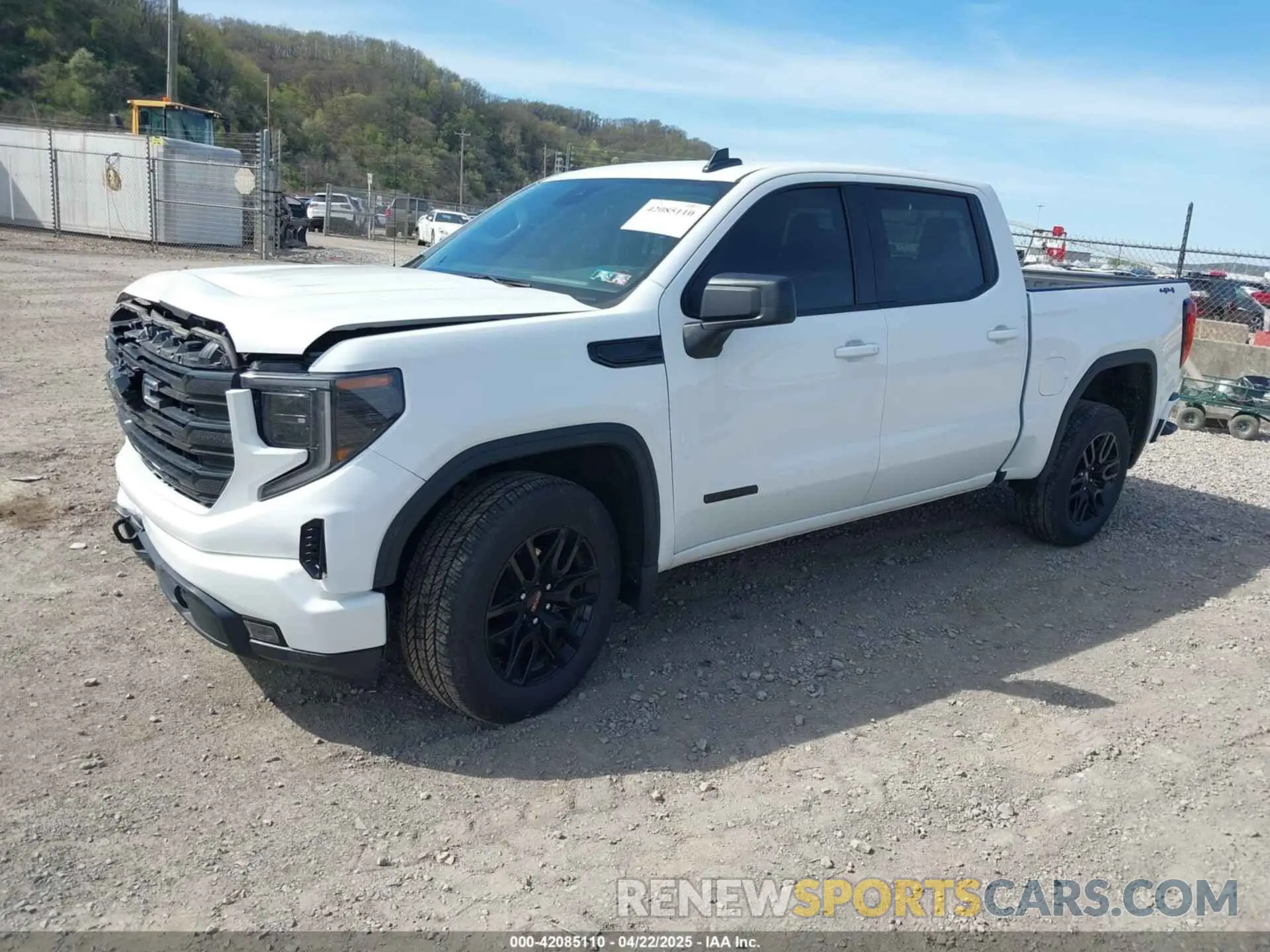 2 Photograph of a damaged car 3GTPUJEK6RG311217 GMC SIERRA 1500 2024