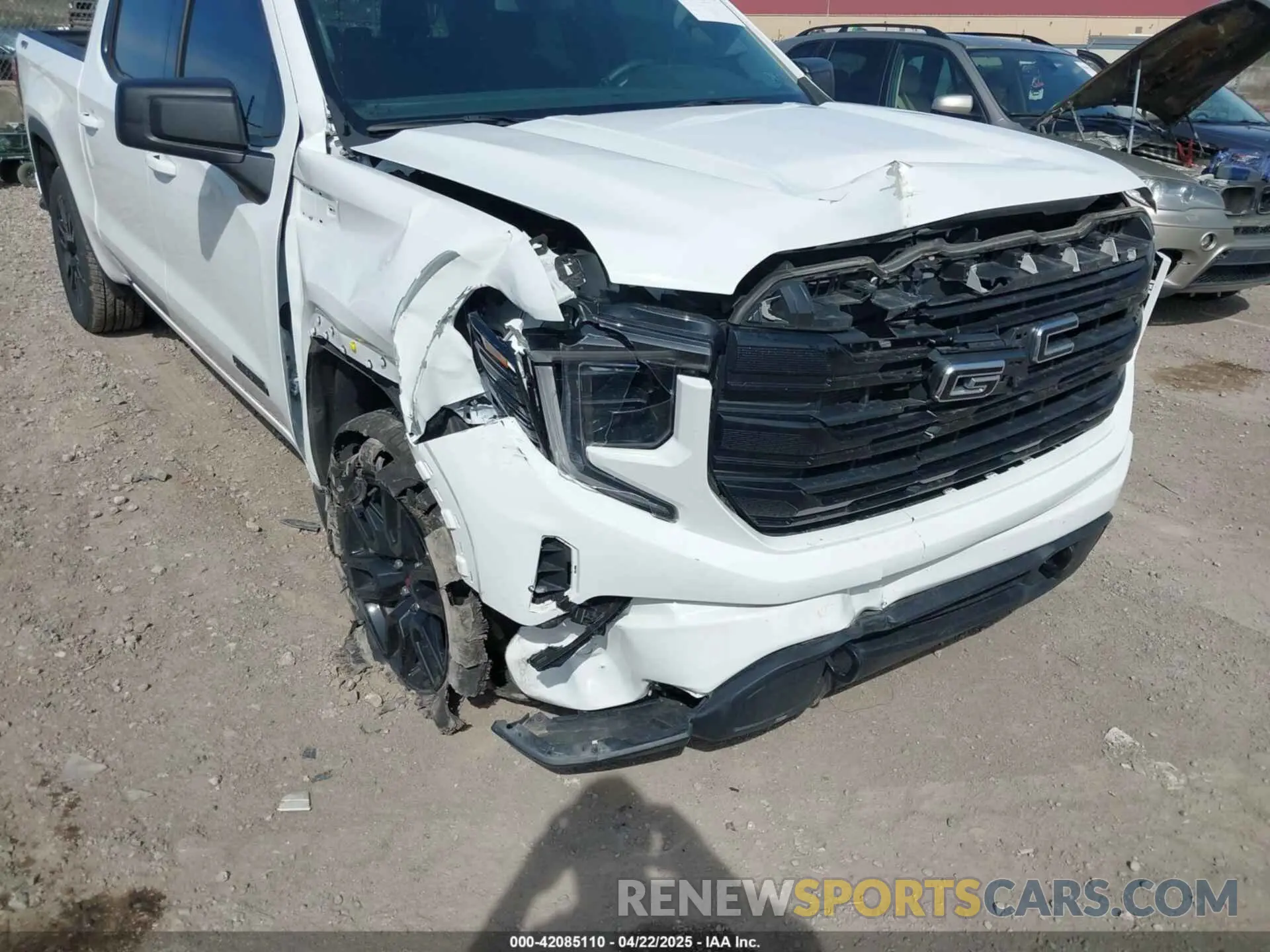 6 Photograph of a damaged car 3GTPUJEK6RG311217 GMC SIERRA 1500 2024