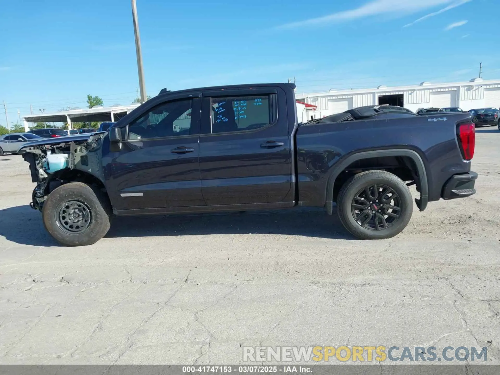15 Photograph of a damaged car 3GTPUJEKXRG250518 GMC SIERRA 1500 2024