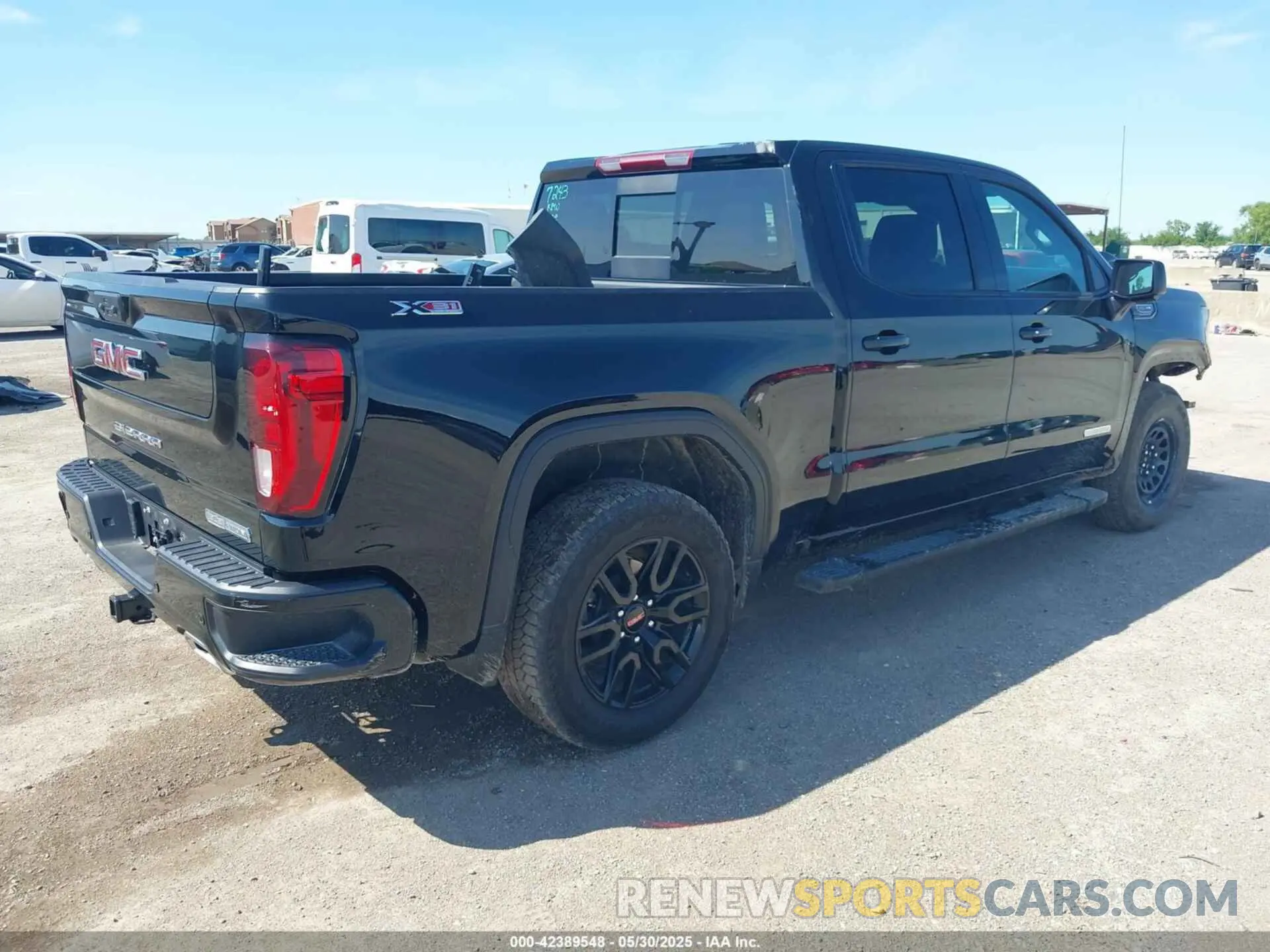4 Photograph of a damaged car 3GTUUCED3RG330257 GMC SIERRA 1500 2024