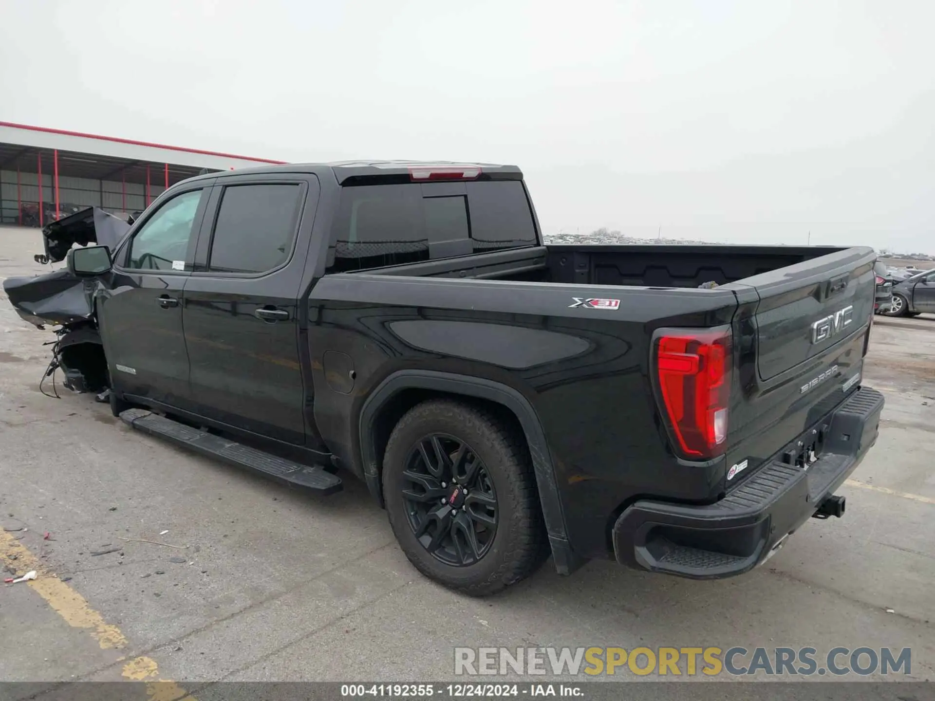 3 Photograph of a damaged car 3GTUUCED3RG402865 GMC SIERRA 1500 2024