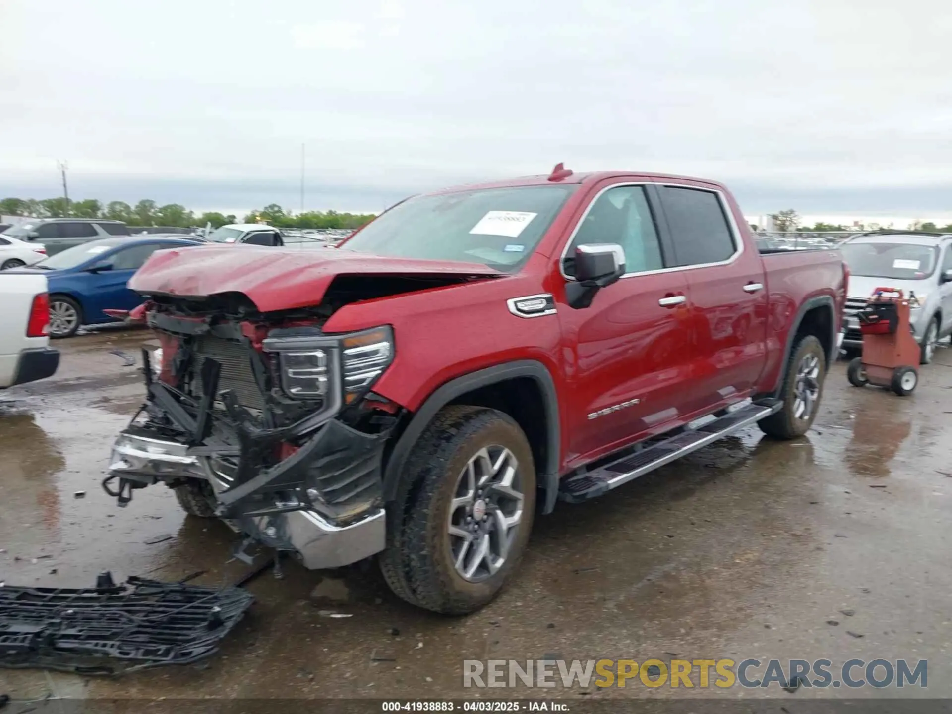 2 Photograph of a damaged car 3GTUUDE86RG367635 GMC SIERRA 1500 2024