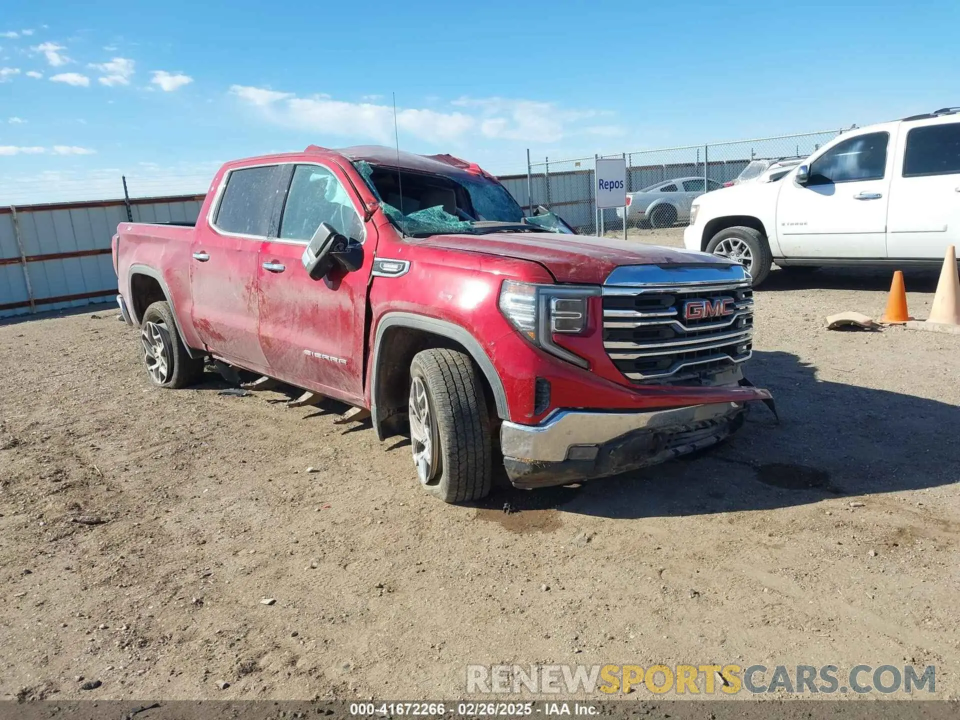 1 Photograph of a damaged car 3GTUUDE89RG210150 GMC SIERRA 1500 2024