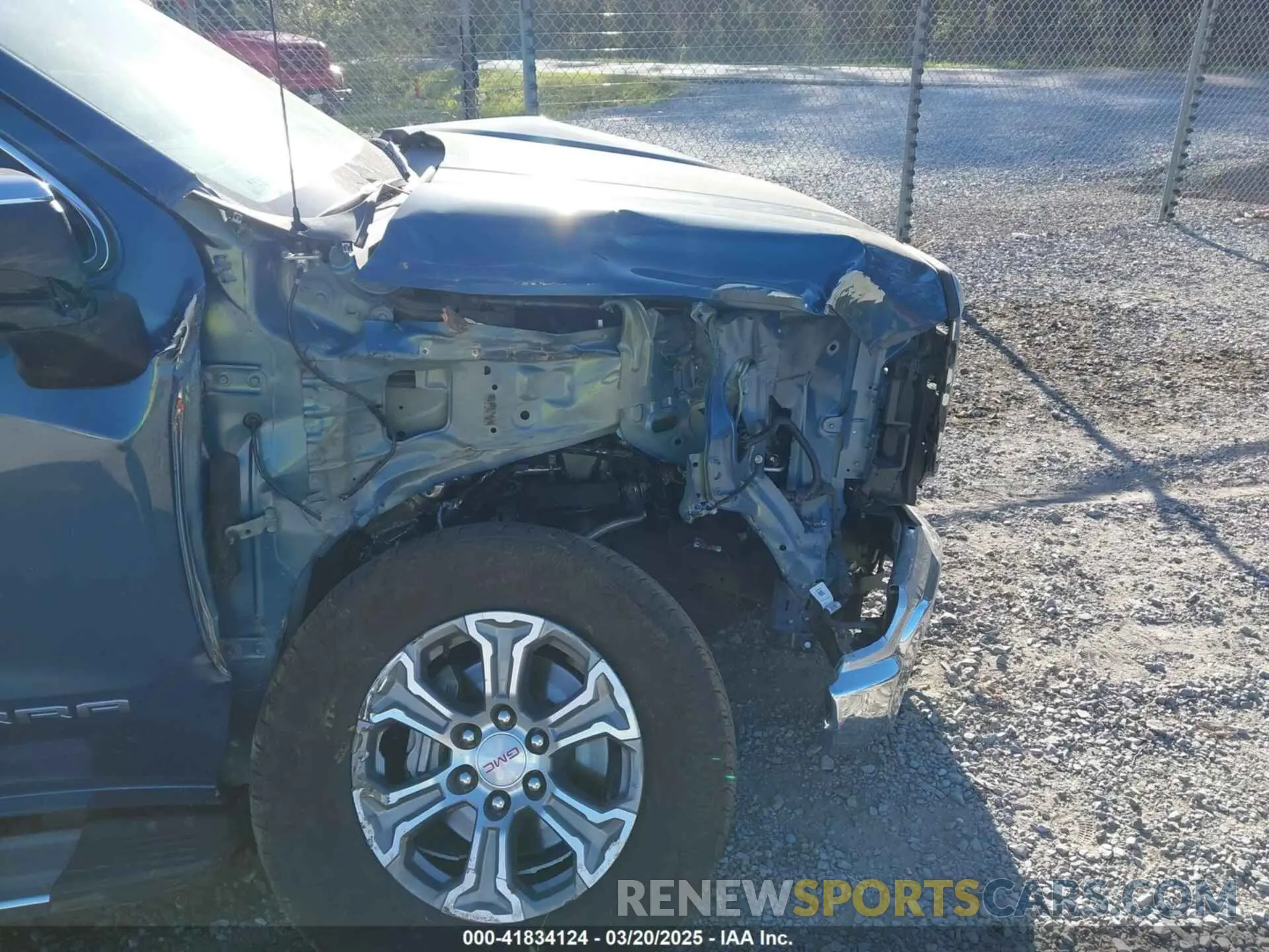 6 Photograph of a damaged car 3GTUUDE8XRG161332 GMC SIERRA 1500 2024