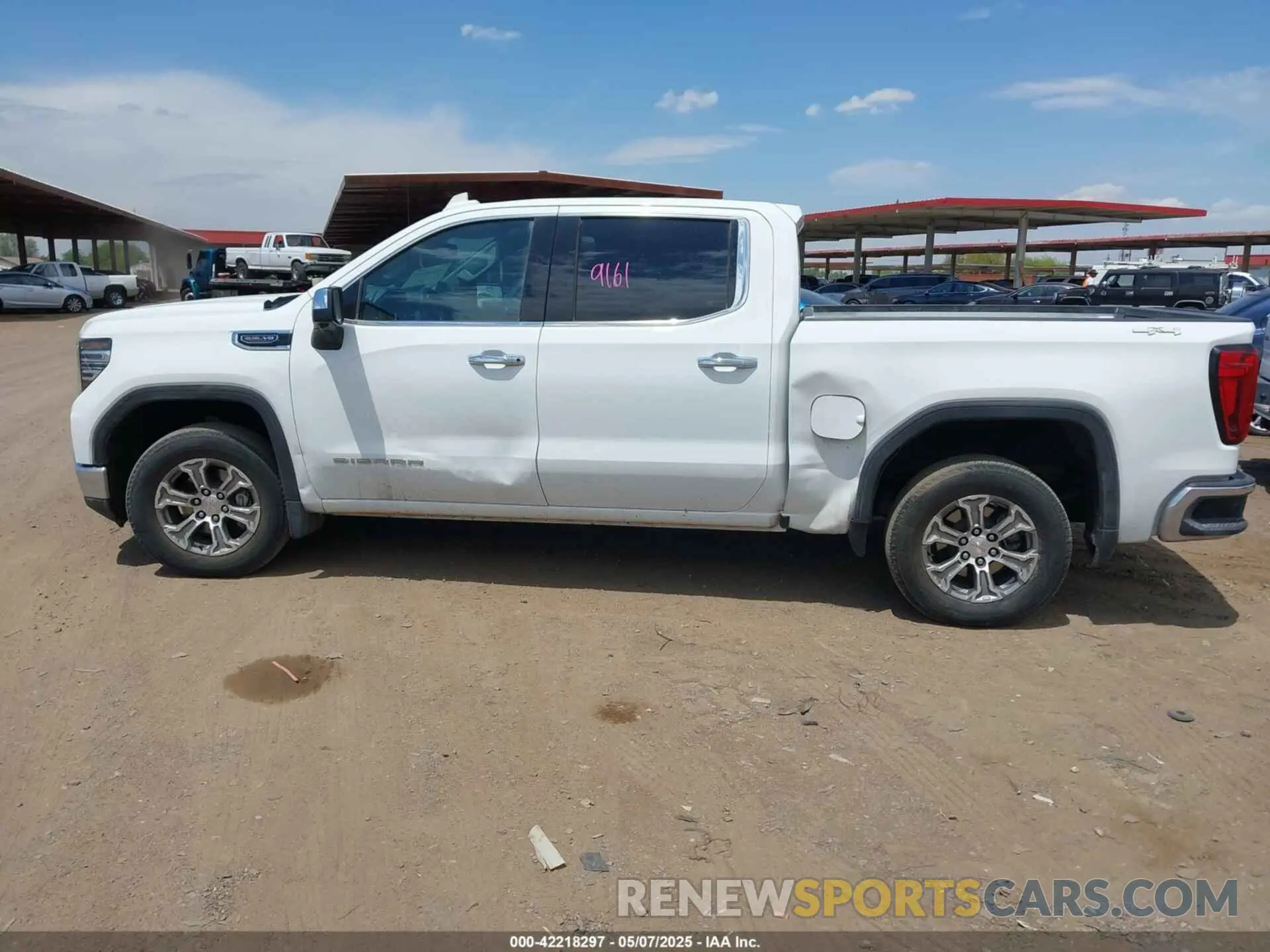 14 Photograph of a damaged car 3GTUUDED3RG142439 GMC SIERRA 1500 2024